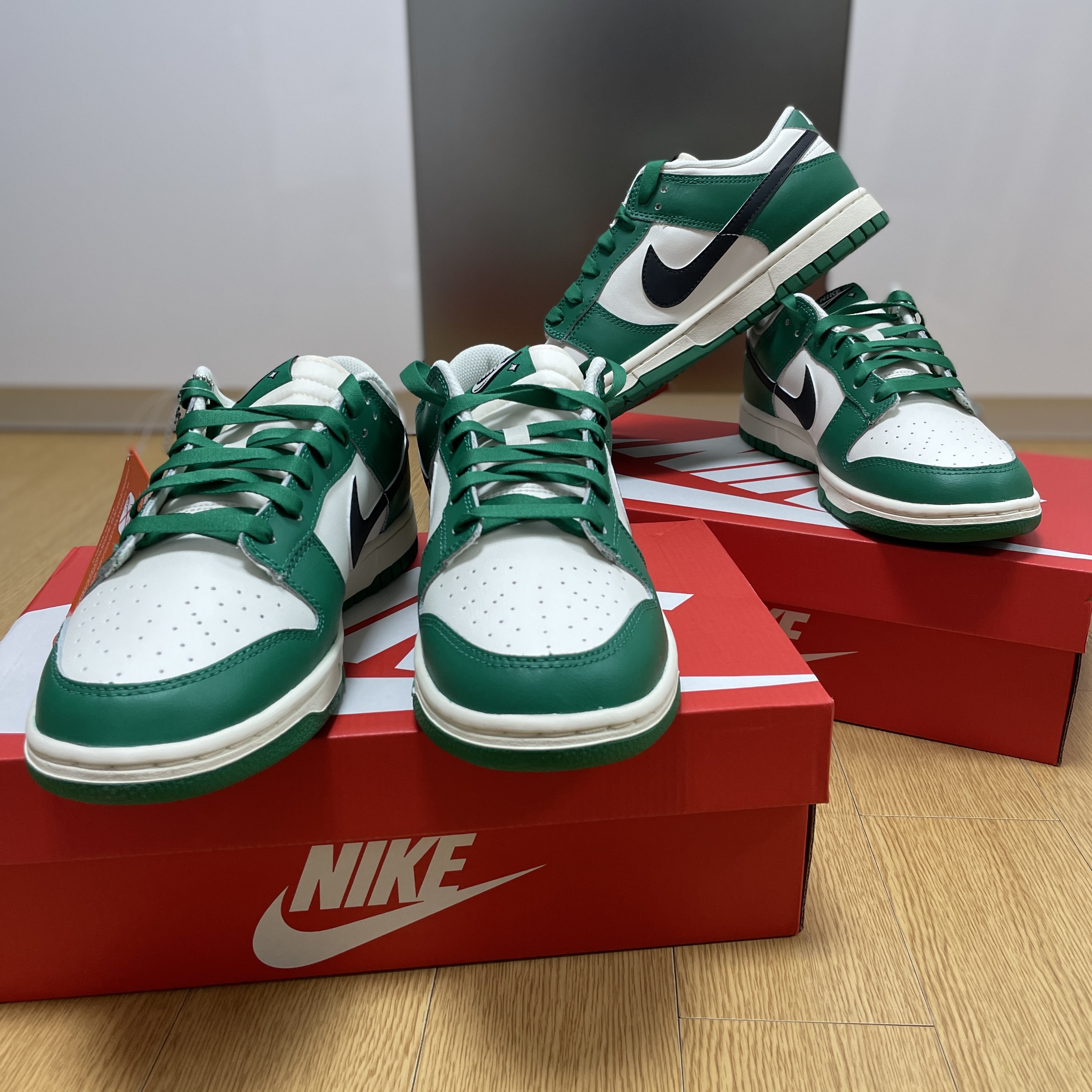 Nike Dunk Low Retro SE Jackpot Malachite 착용 스타일