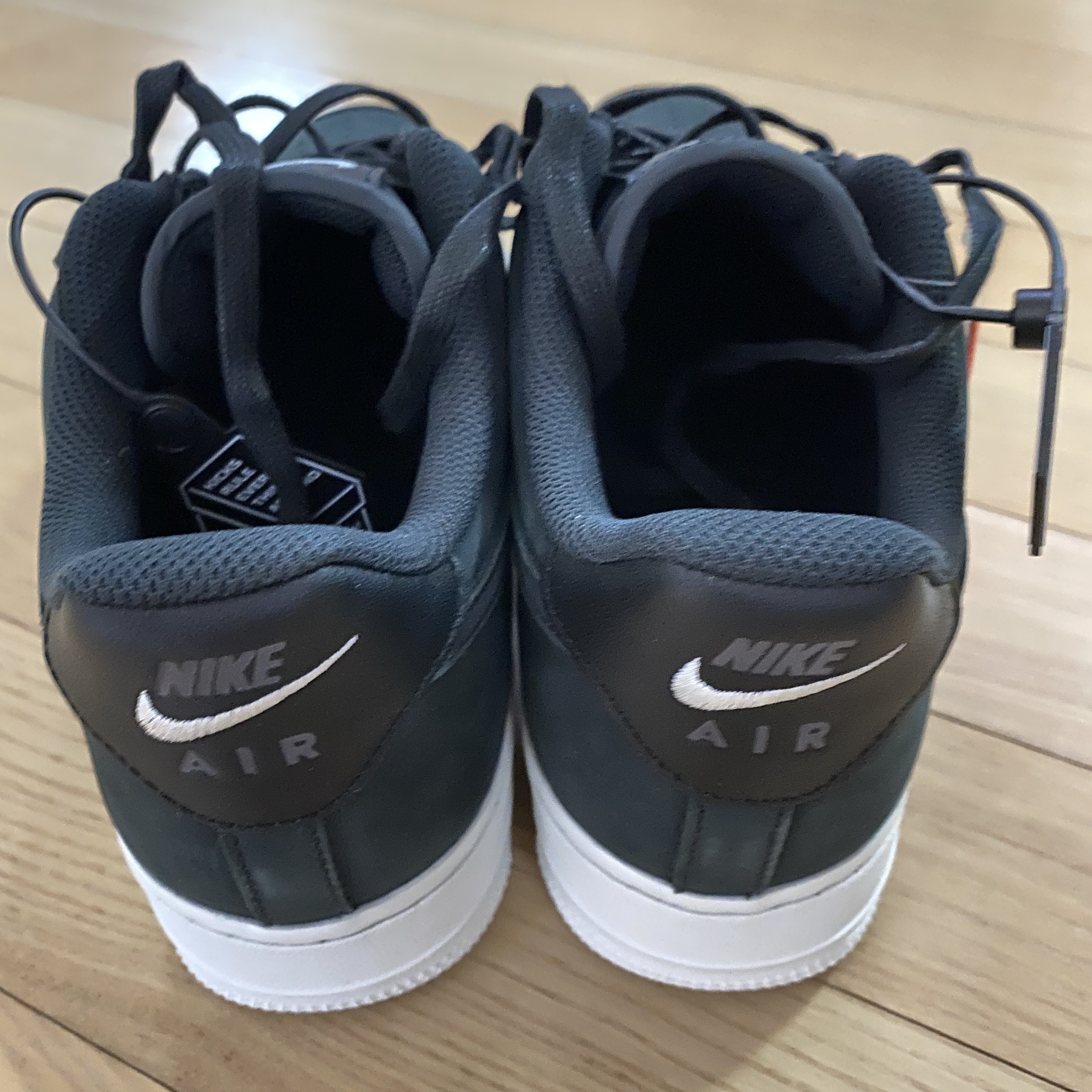 Nike Air Force 1 '07 LX Off Noir 착용 스타일 - 5
