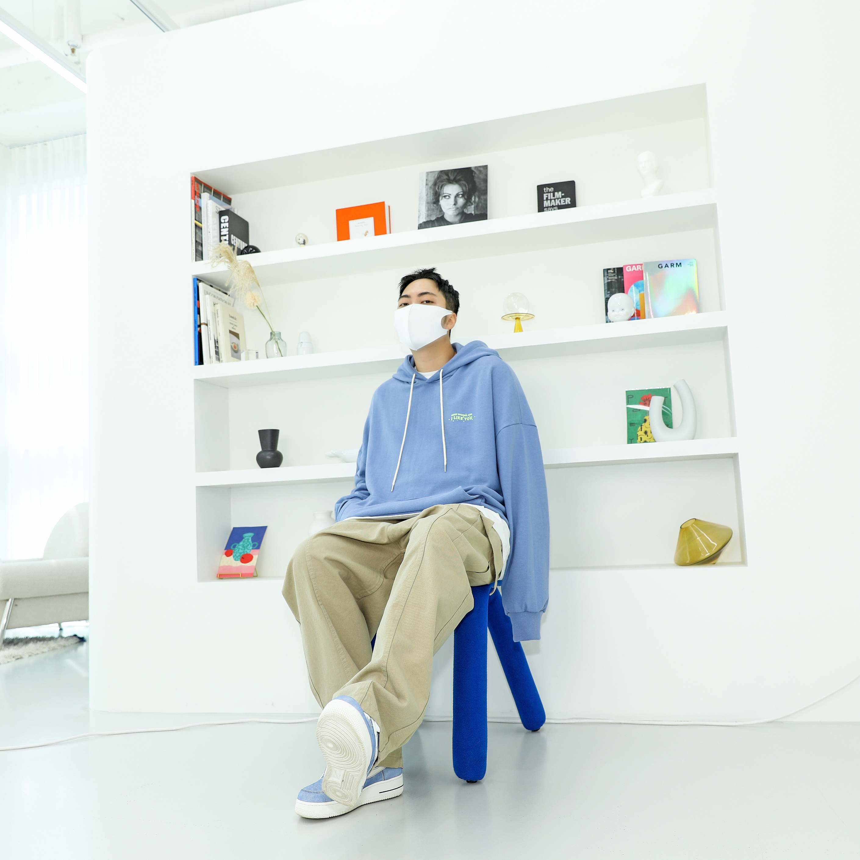 Nike Air Force 1 '07 LV8 Dusty Blue 착용 스타일 - 4