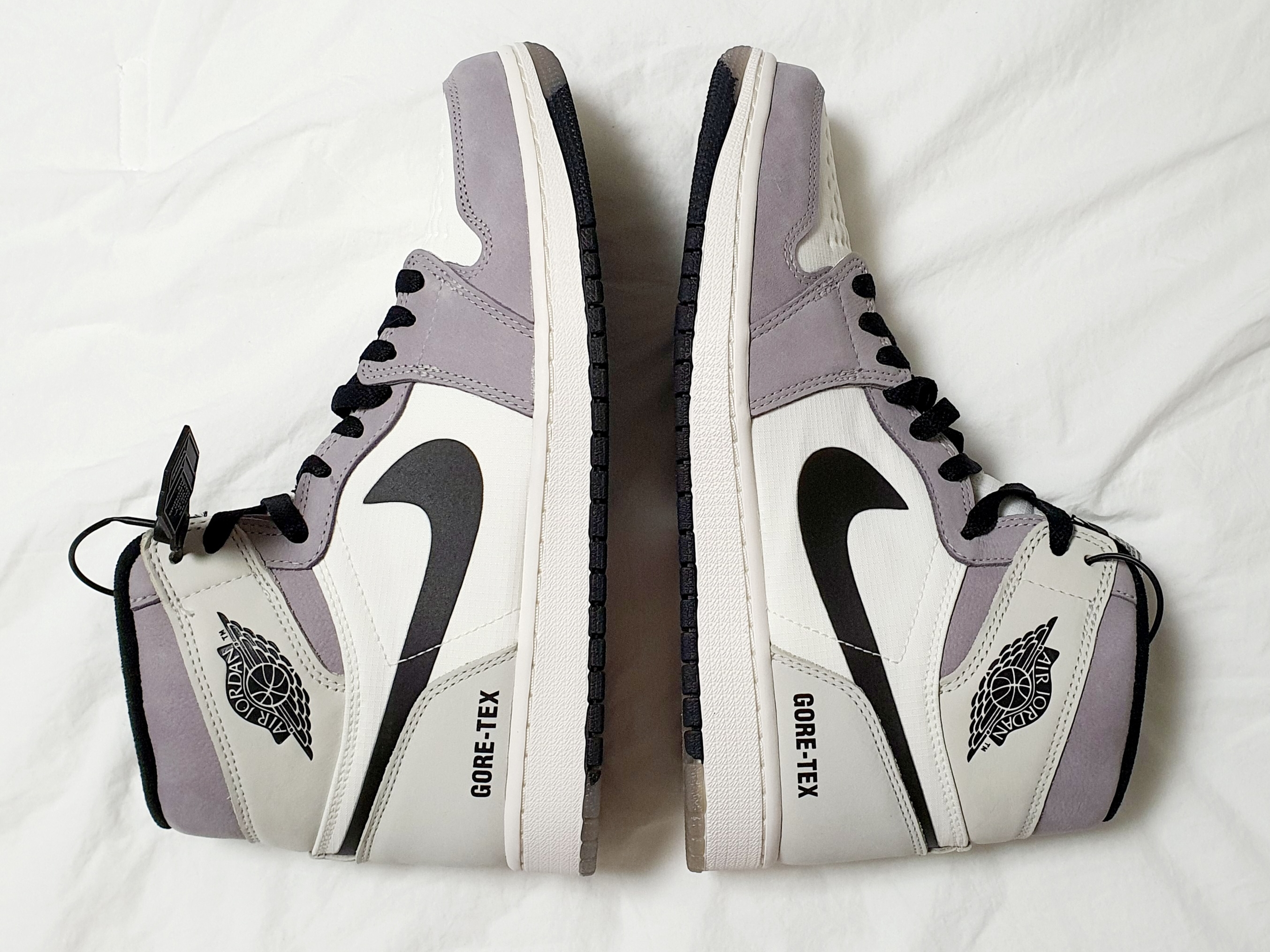 Jordan 1 Element Gore-Tex Sail 착용 스타일 - 2