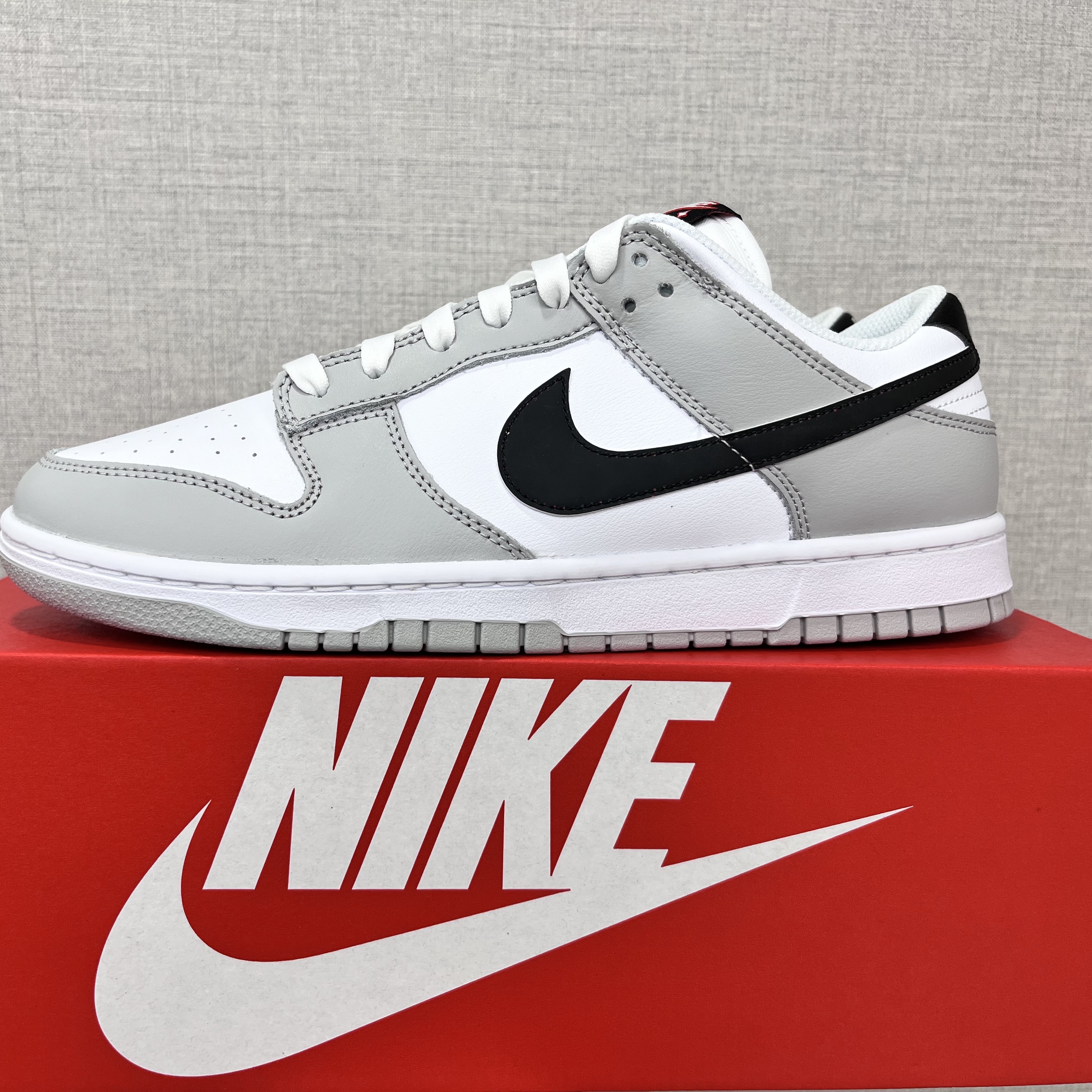 Nike Dunk Low Retro SE Jackpot Grey Fog 착용 스타일