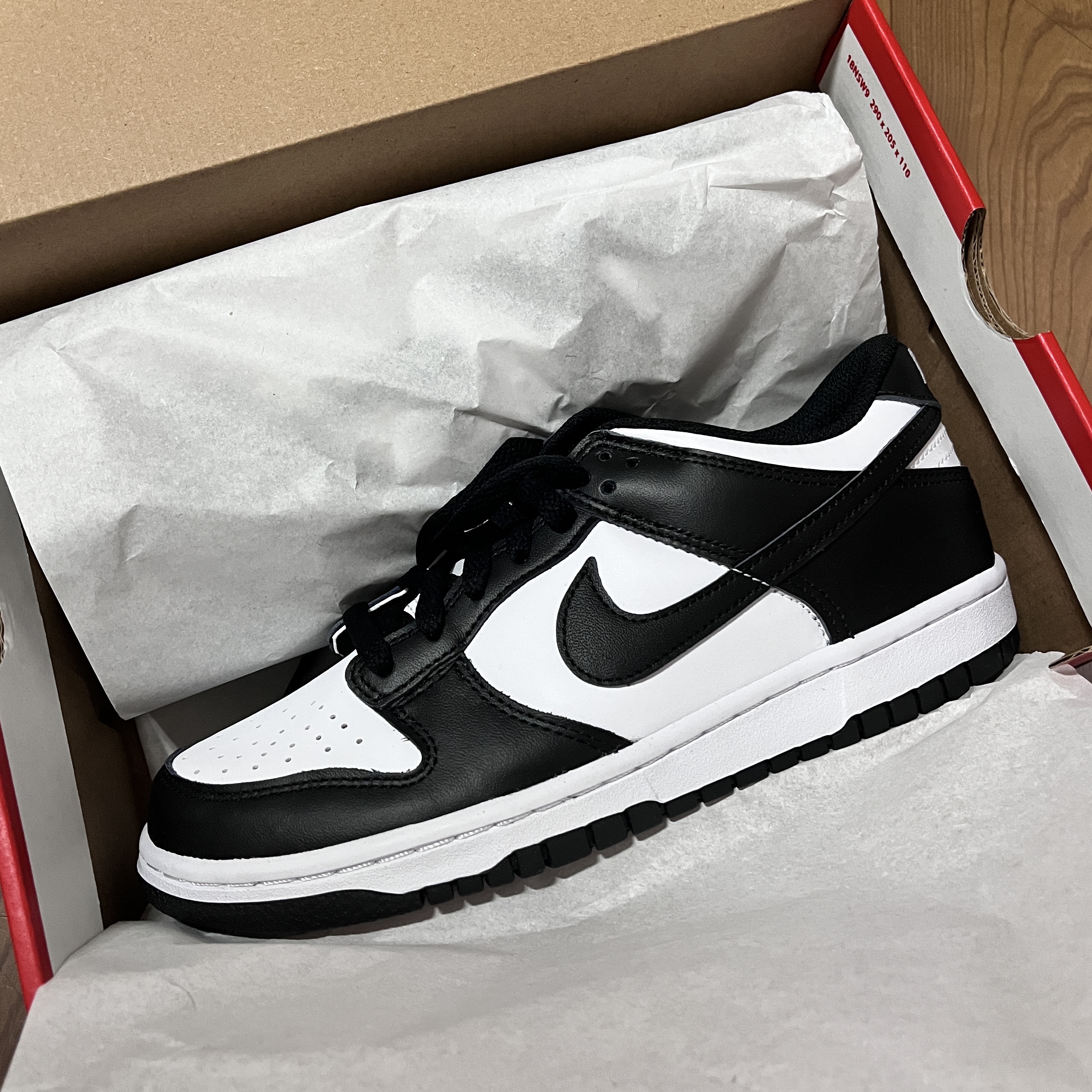 (GS) Nike Dunk Low Black, Nike Dunk Low Retro Black 착용 스타일 - 1