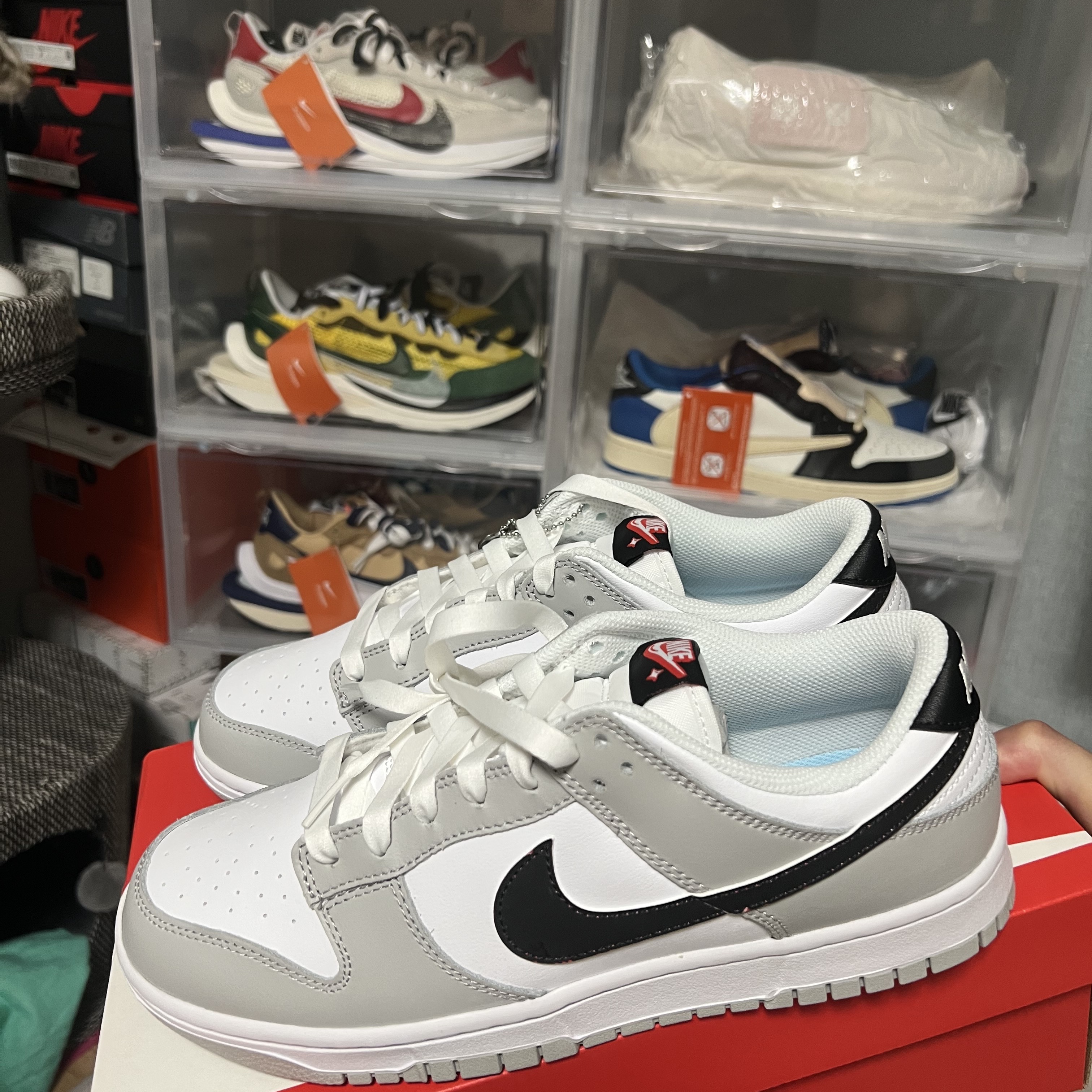 Nike Dunk Low Retro SE Jackpot Grey Fog 착용 스타일 - 1