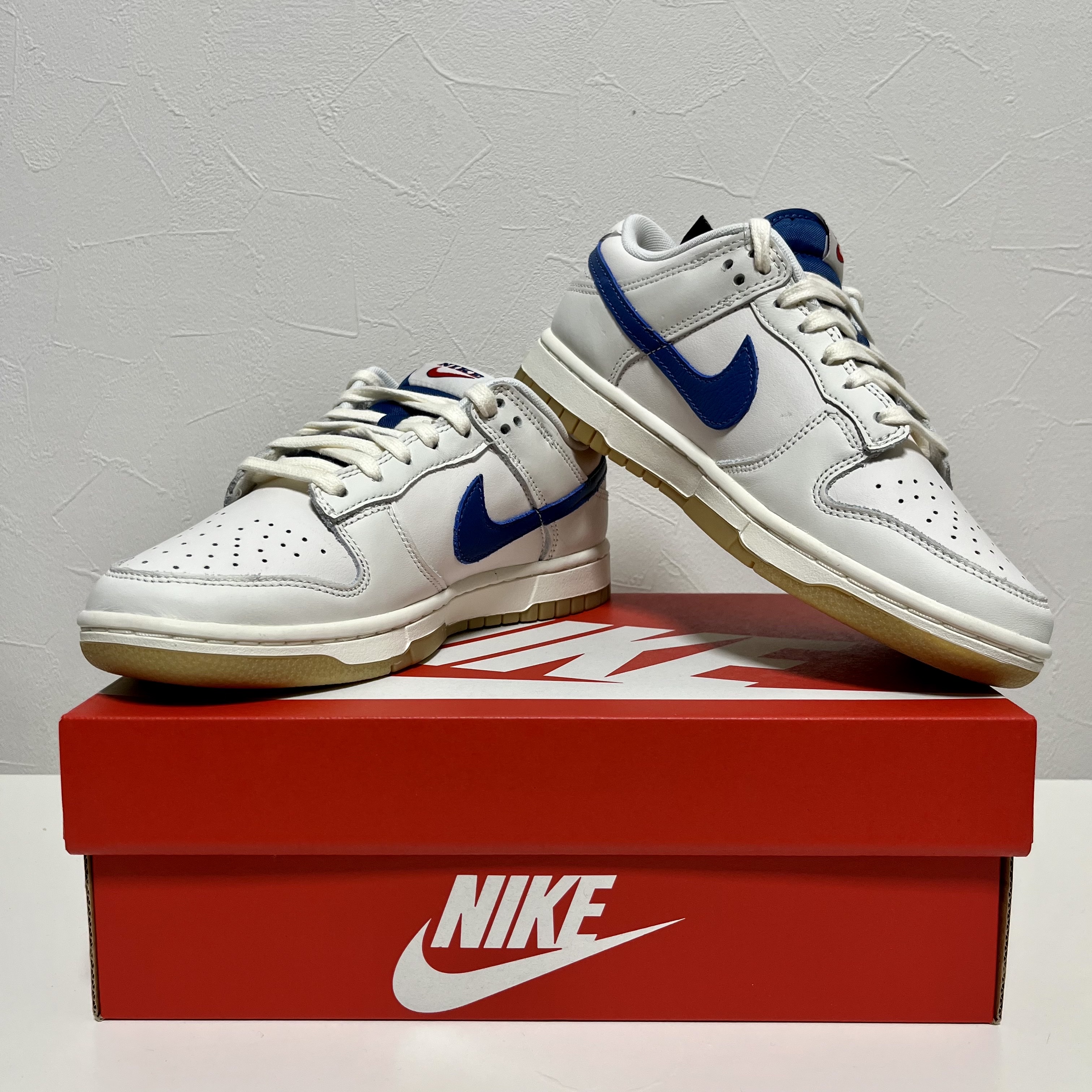 Nike Dunk Low SE Sail Dark Marina Blue 착용 스타일 - 1