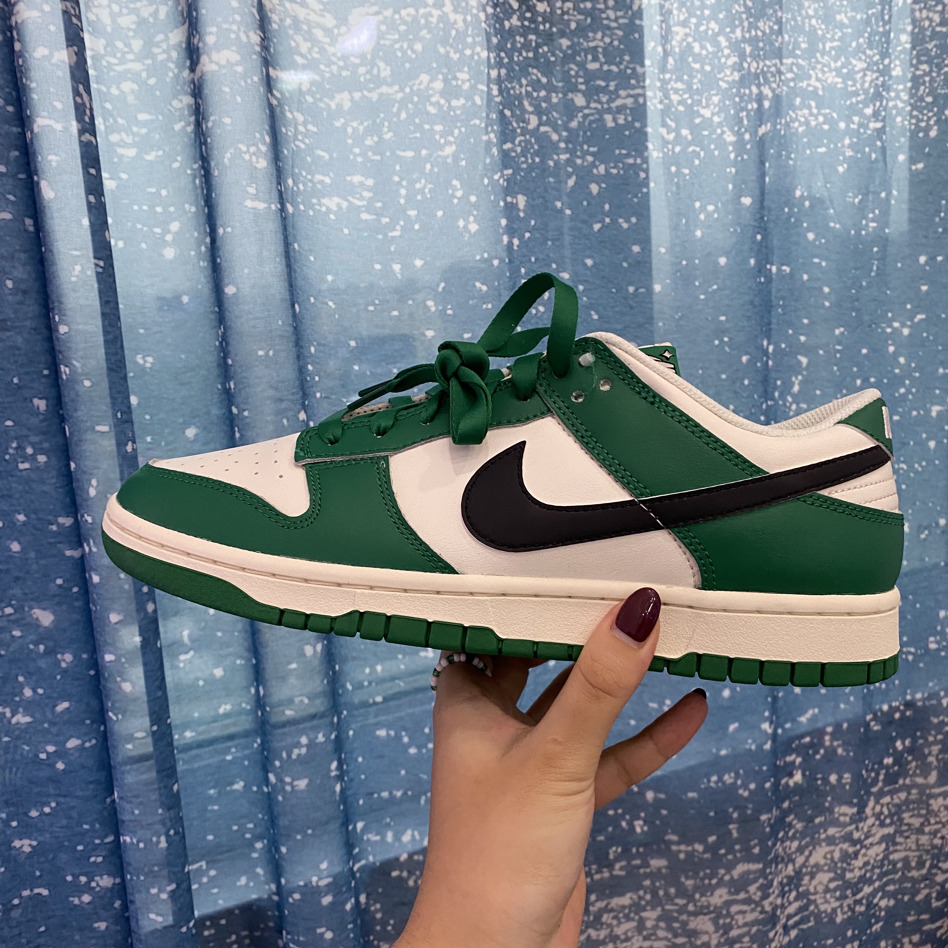 Nike Dunk Low Retro SE Jackpot Malachite 착용 스타일