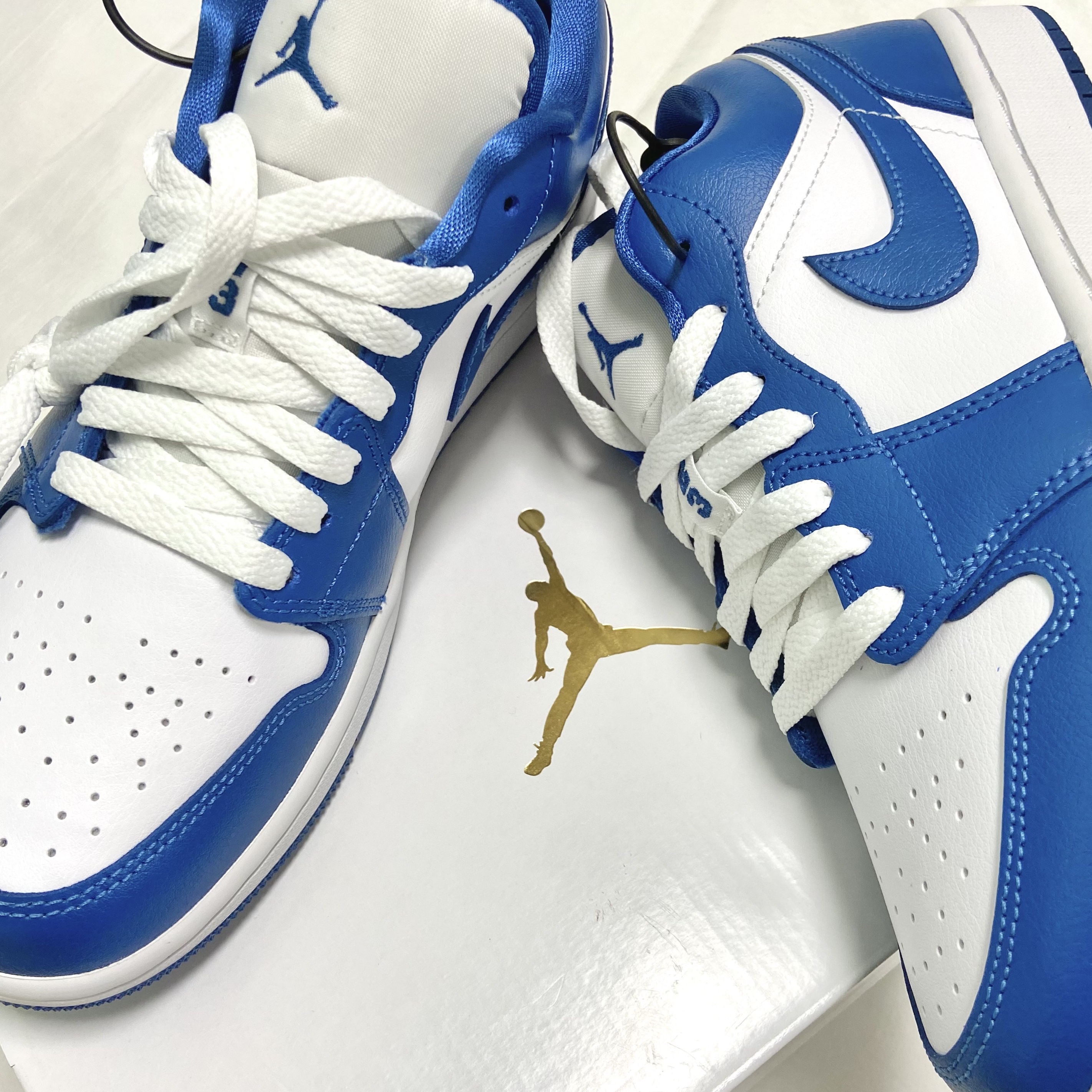 (W) Jordan 1 Low White Dark Marina Blue 착용 스타일