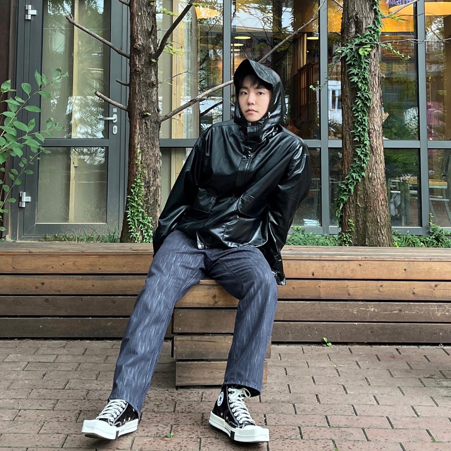 Converse x Drkshdw Turbodrk Chuck 70 Hi Black Lacquered Denim 착용 스타일 - 1