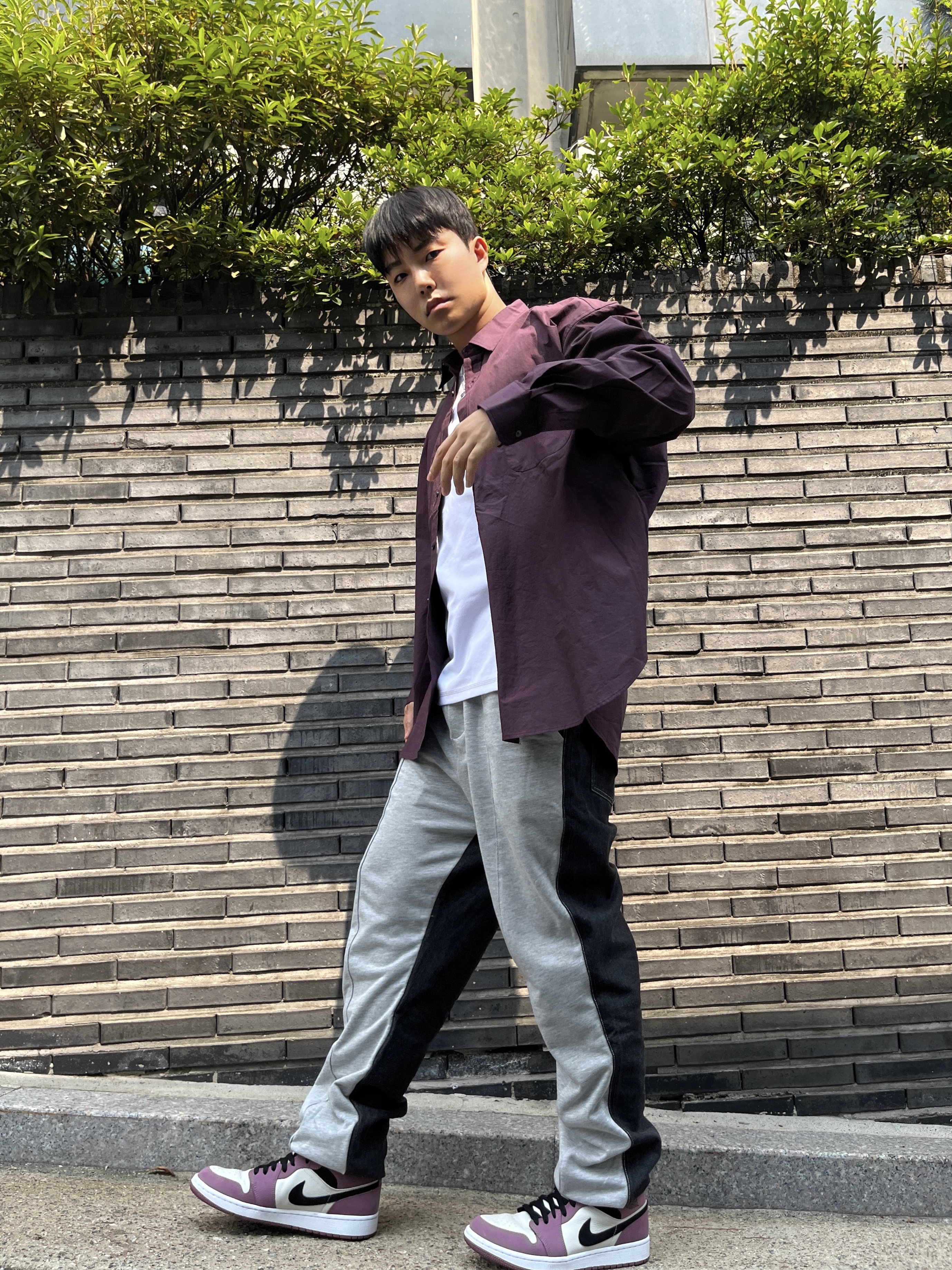 (W) Jordan 1 Mid SE Light Mulberry 착용 스타일 - 2