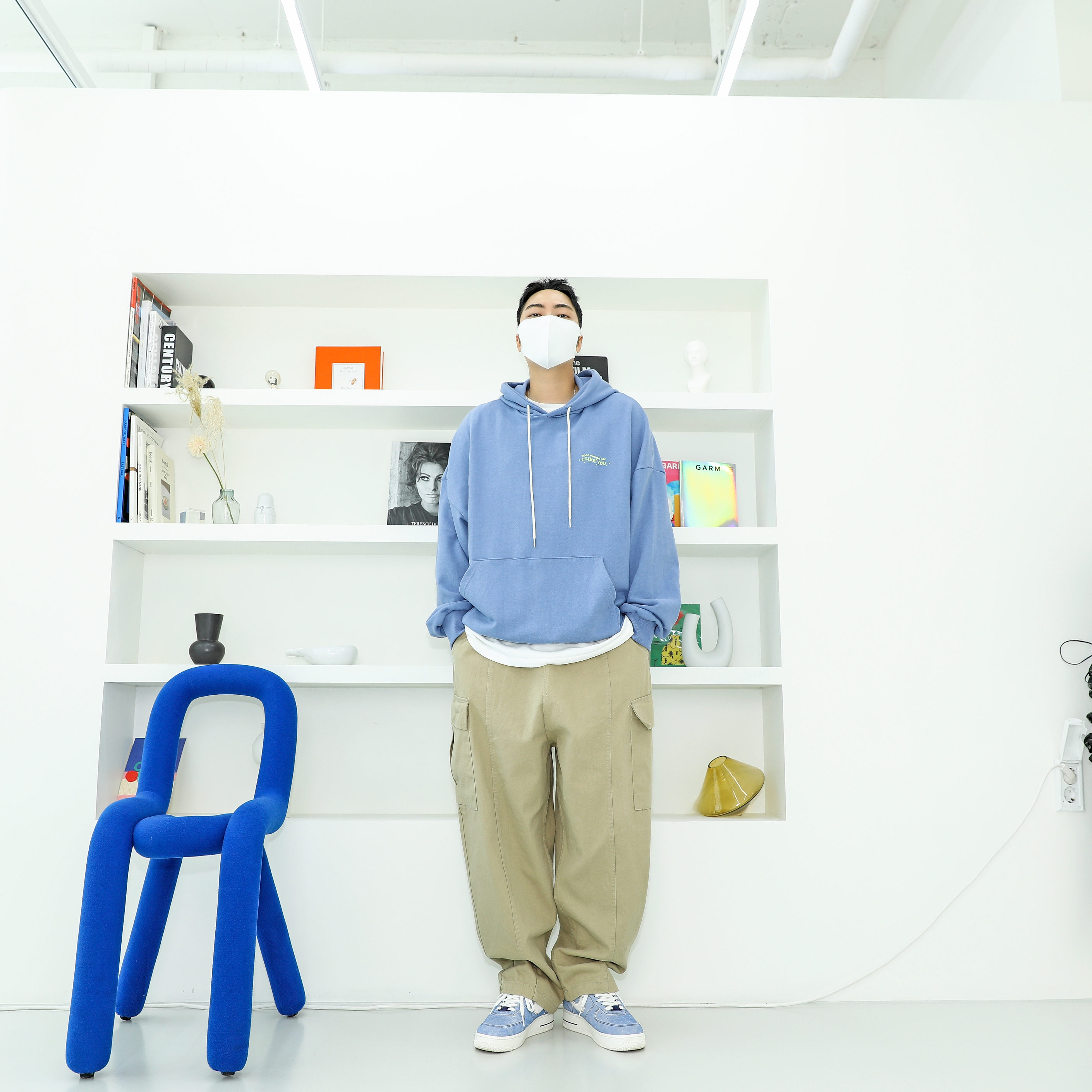 Nike Air Force 1 '07 LV8 Dusty Blue 착용 스타일 - 1