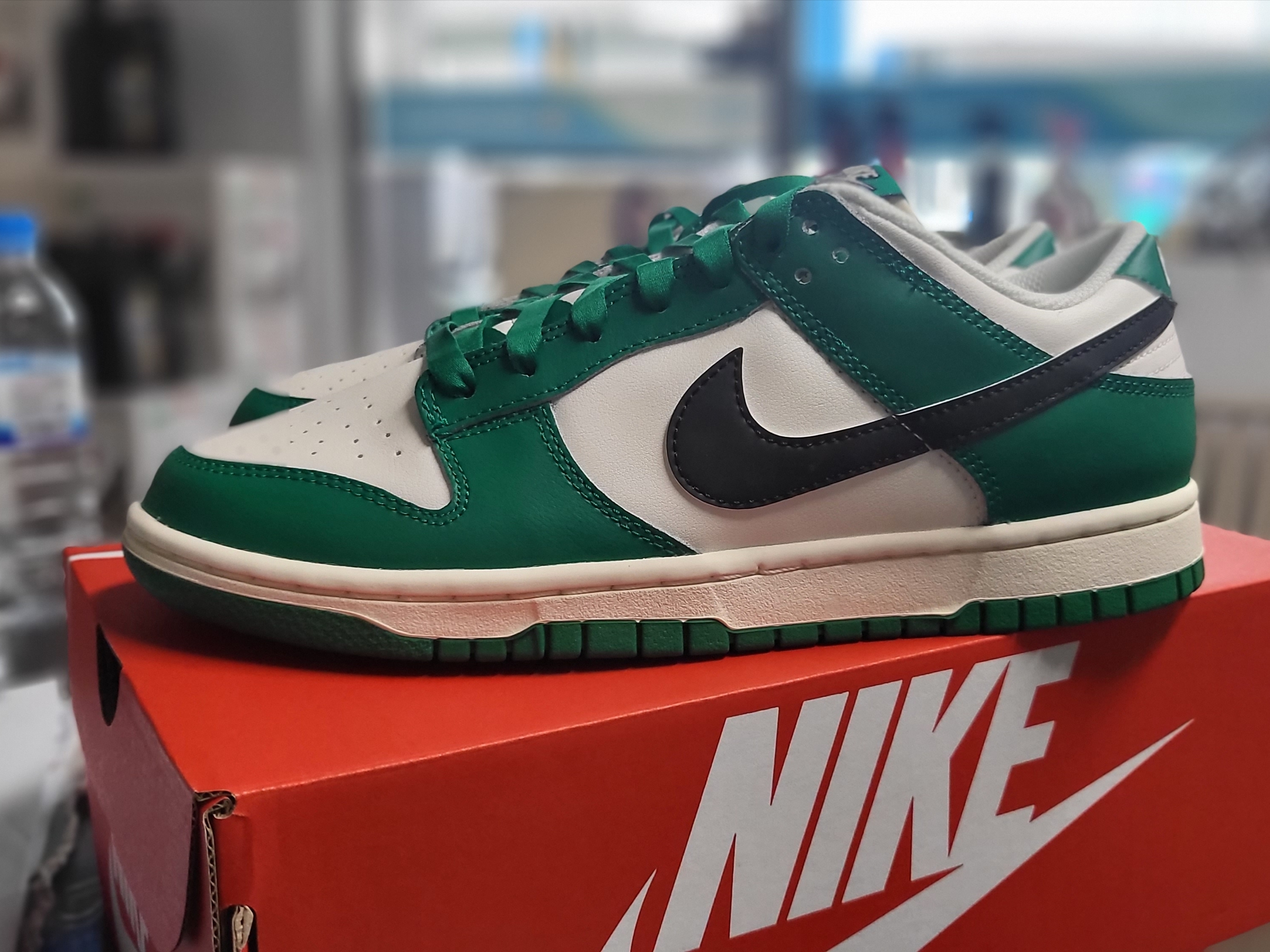 Nike Dunk Low Retro SE Jackpot Malachite 착용 스타일