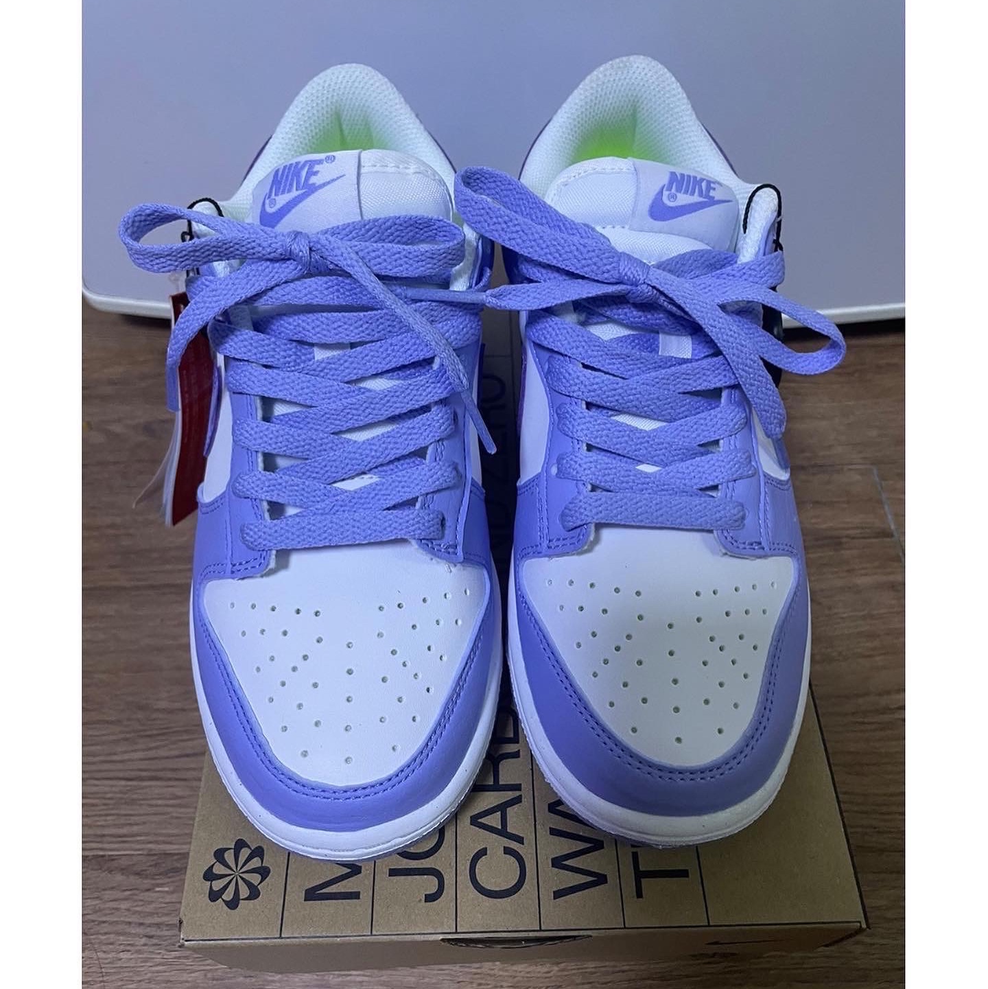 (W) Nike Dunk Low Next Nature Lilac 착용 스타일 - 1