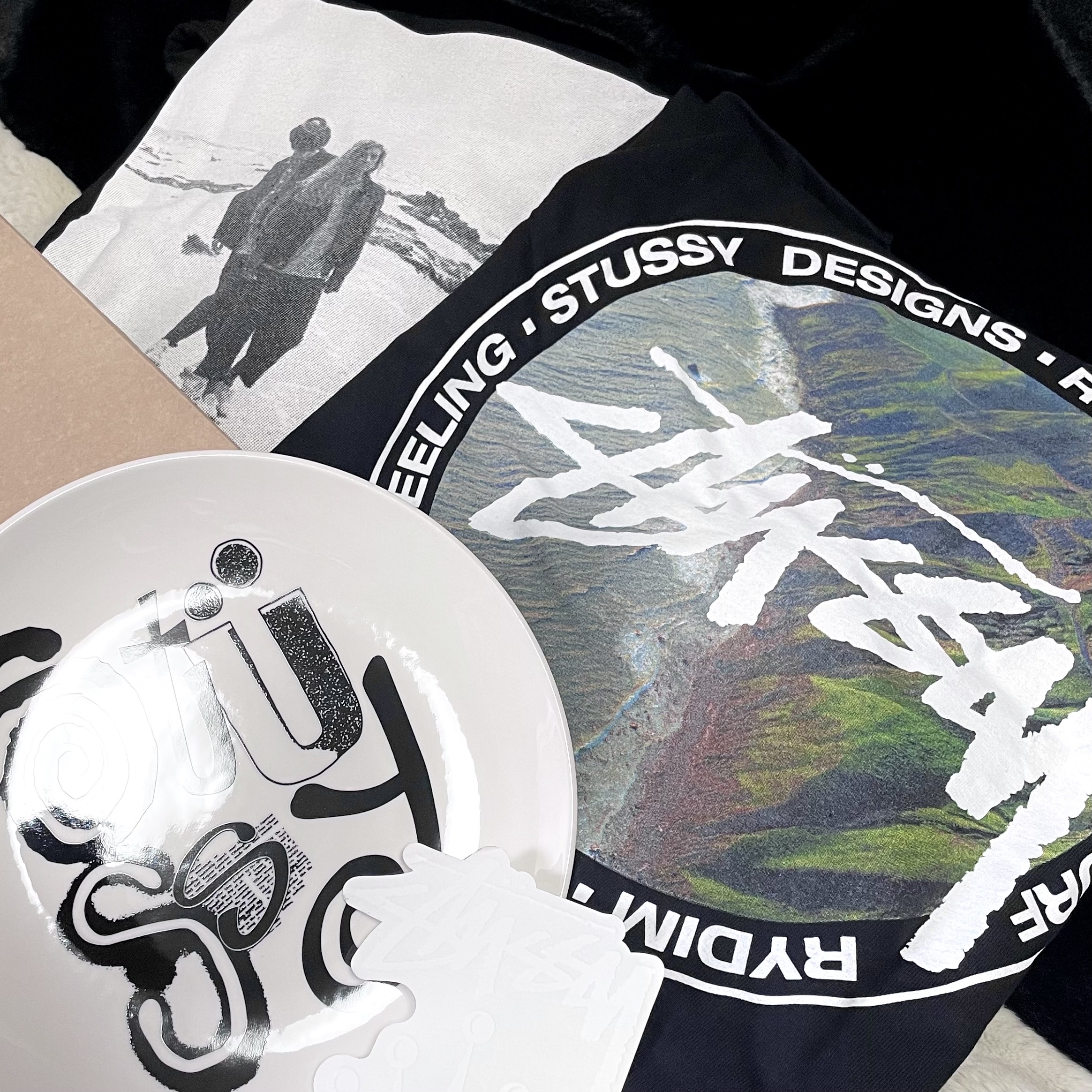 Stussy Coastline T-Shirt Black, Stussy Low Tide T-Shirt Black 착용 스타일