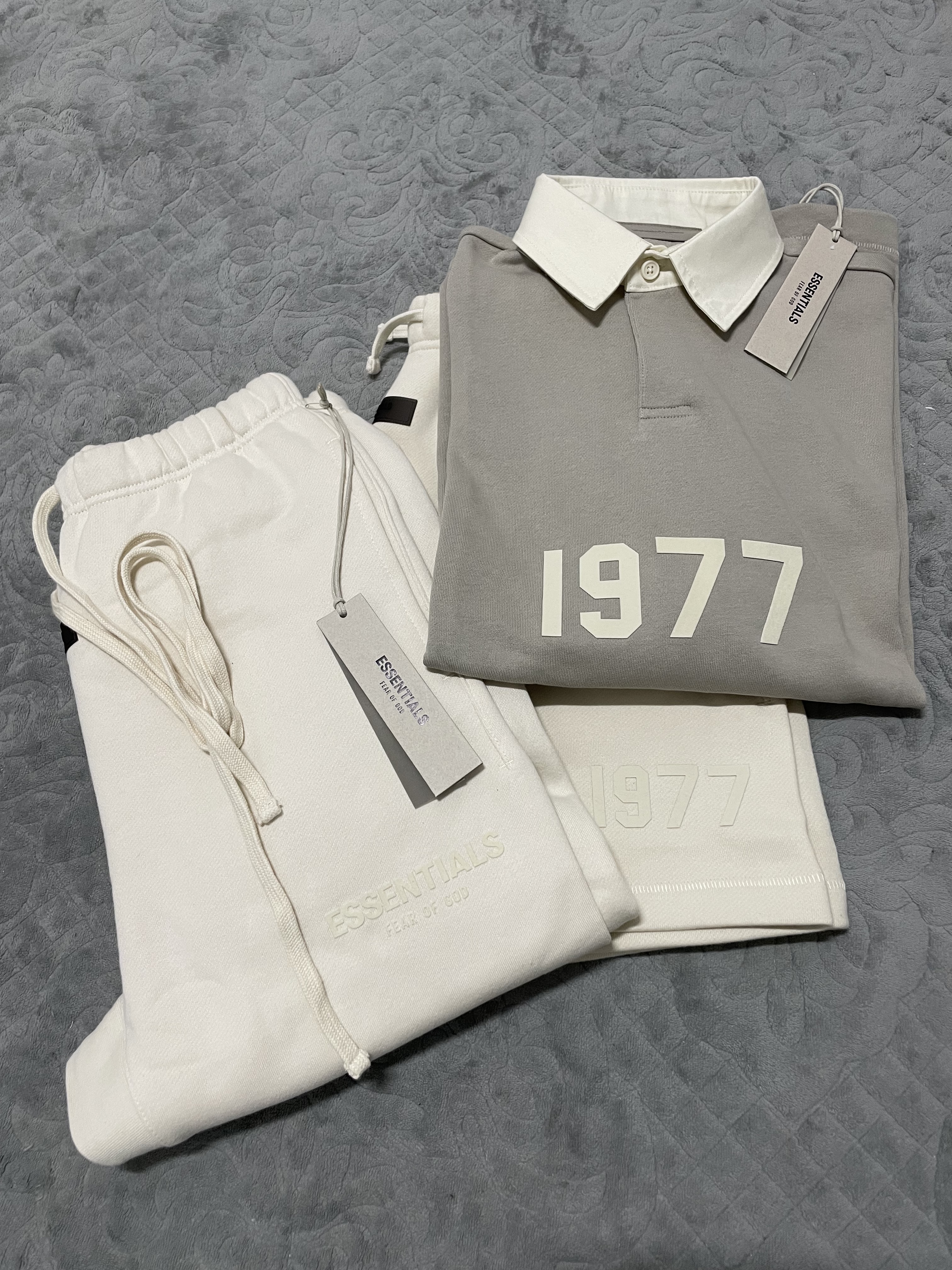 (Kids) Essentials 1977 Henley Rugby Long Sleeve Polo Smoke - 22FW 착용 스타일 - 2
