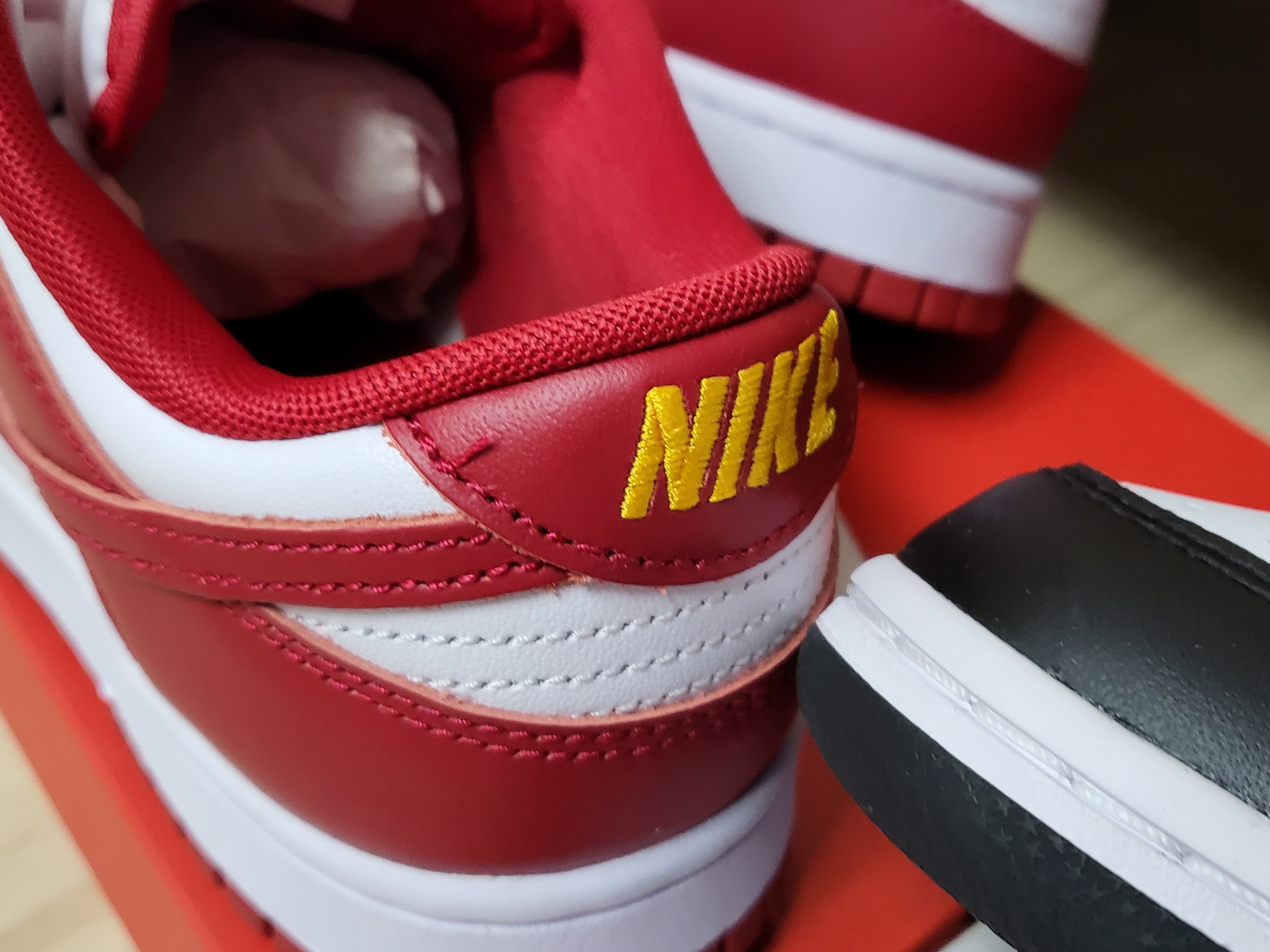 Nike Dunk Low Retro Gym Red 착용 스타일 - 5
