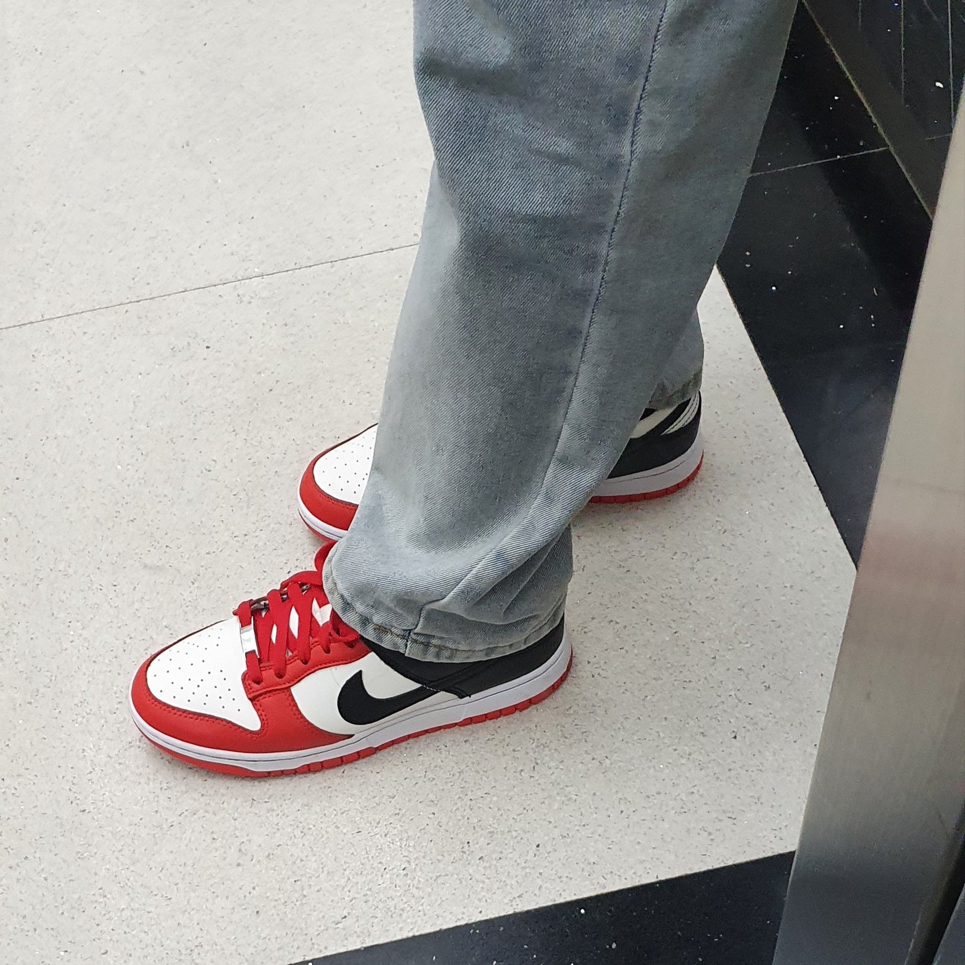 Nike x NBA Dunk Low Retro EMB Black and Chile Red ์ฐฉ์ฉ ์คํ์ผ - 3