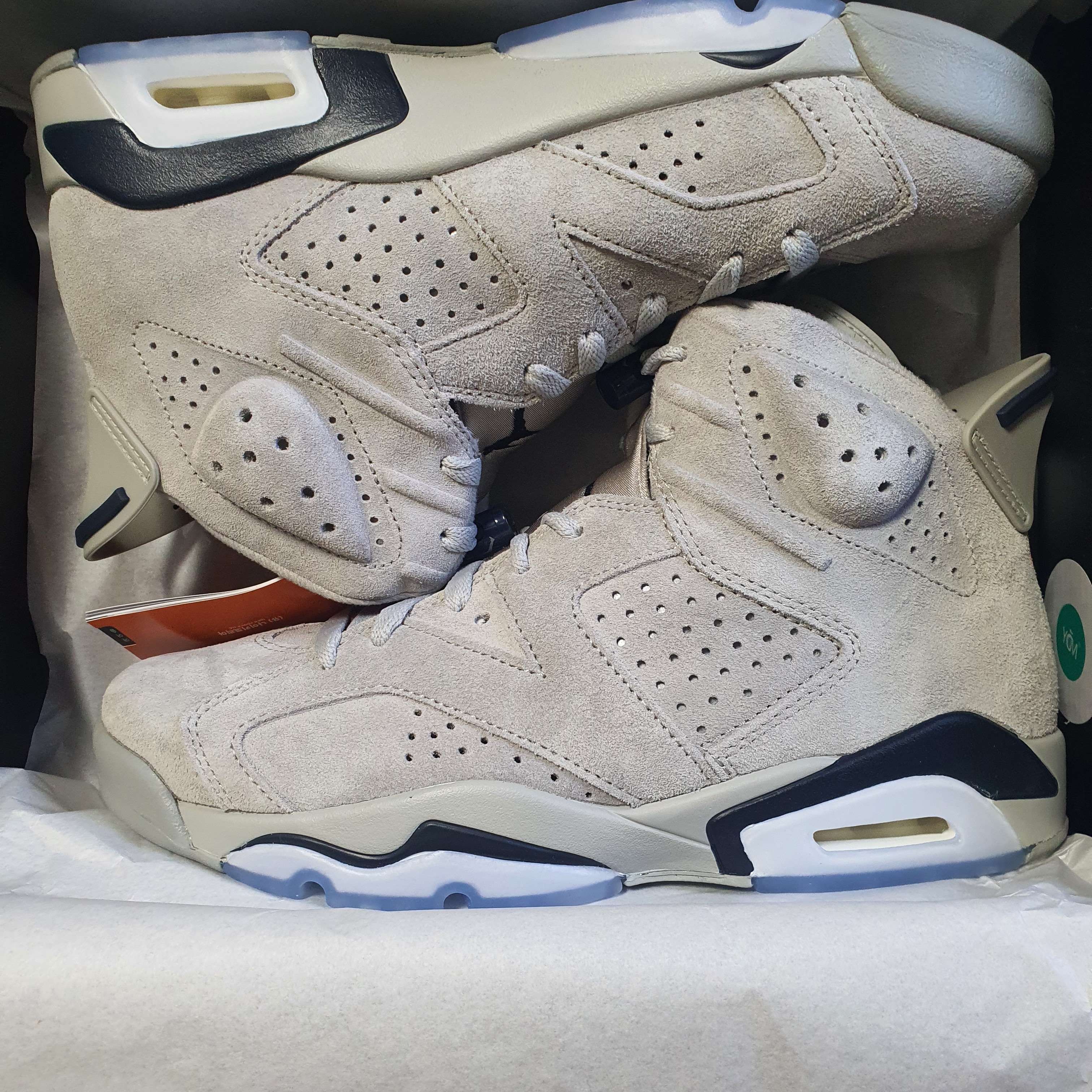 Jordan 6 Retro Magnet College Navy 착용 스타일 - 3