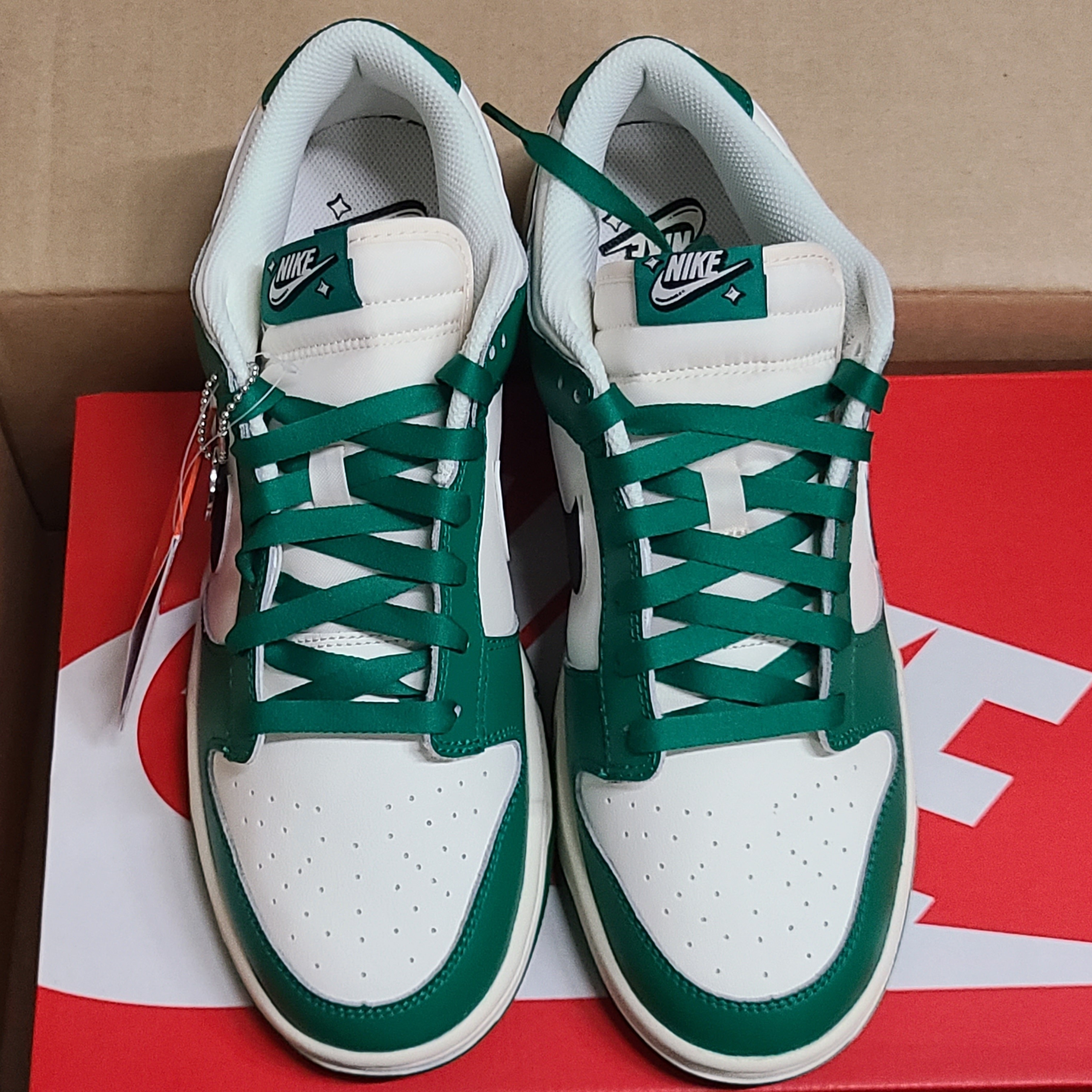 Nike Dunk Low Retro SE Jackpot Malachite 착용 스타일 - 1