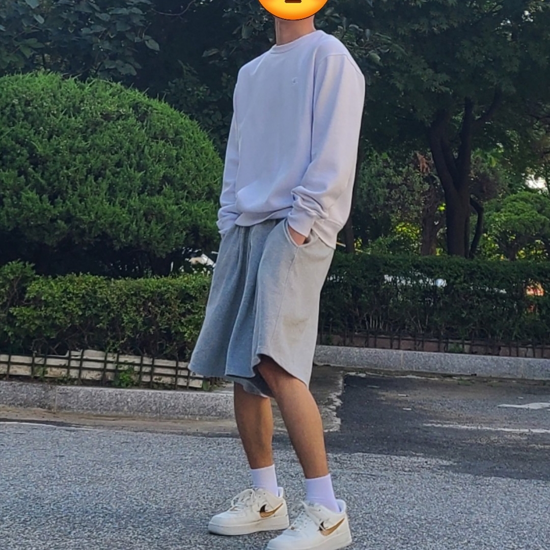 Nike Air Force 1 '07 LV8 Next Nature Sun CLub 착용 스타일