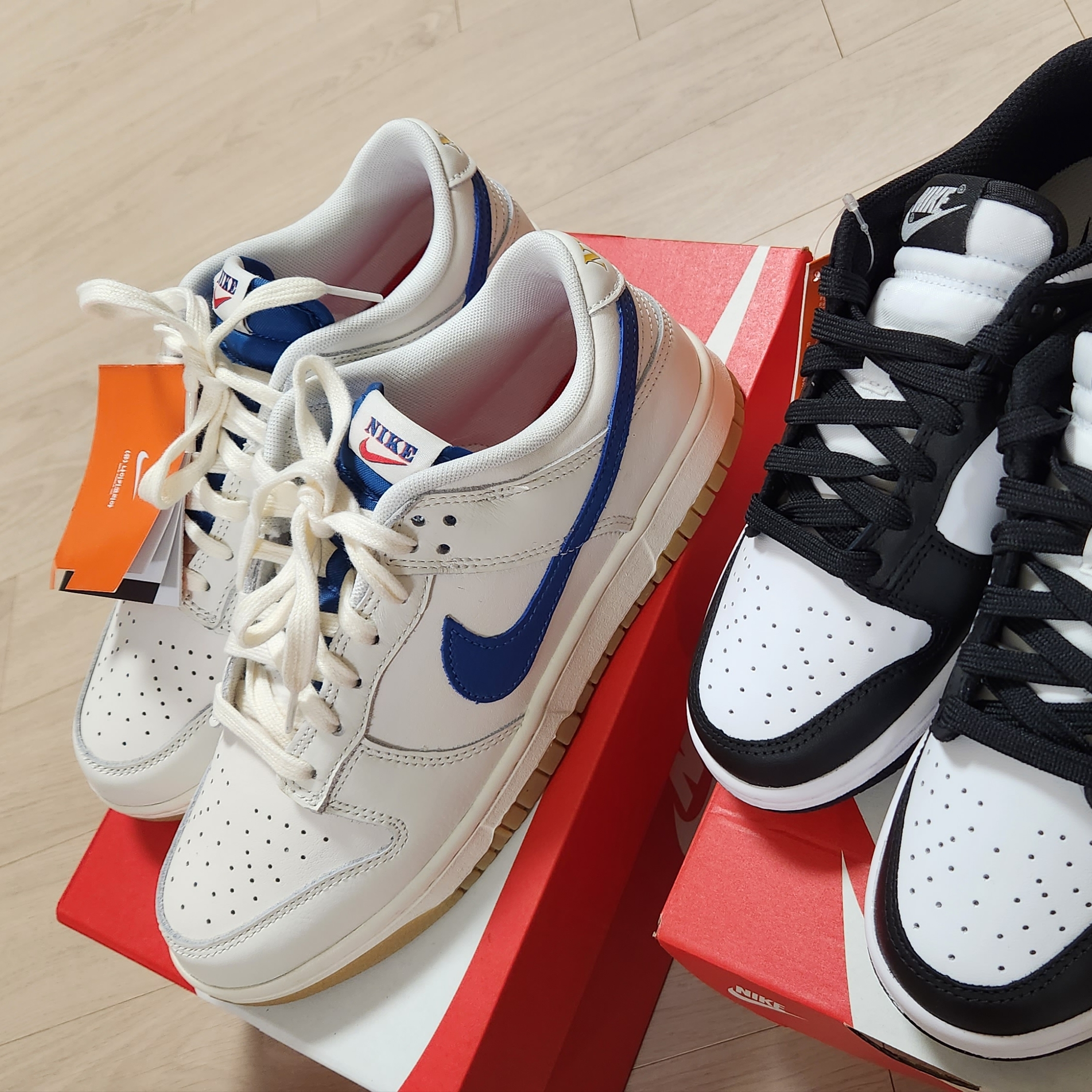 Nike Dunk Low SE Sail Dark Marina Blue, (W) Nike Dunk Low Black 착용 스타일 - 4