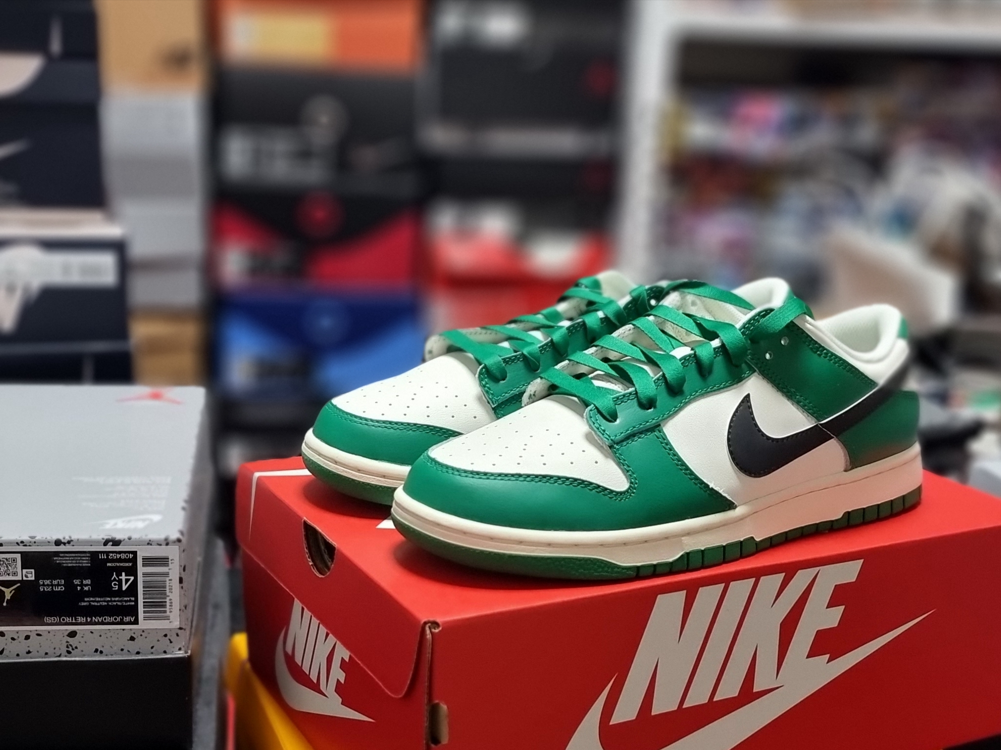 Nike Dunk Low Retro SE Jackpot Malachite 착용 스타일