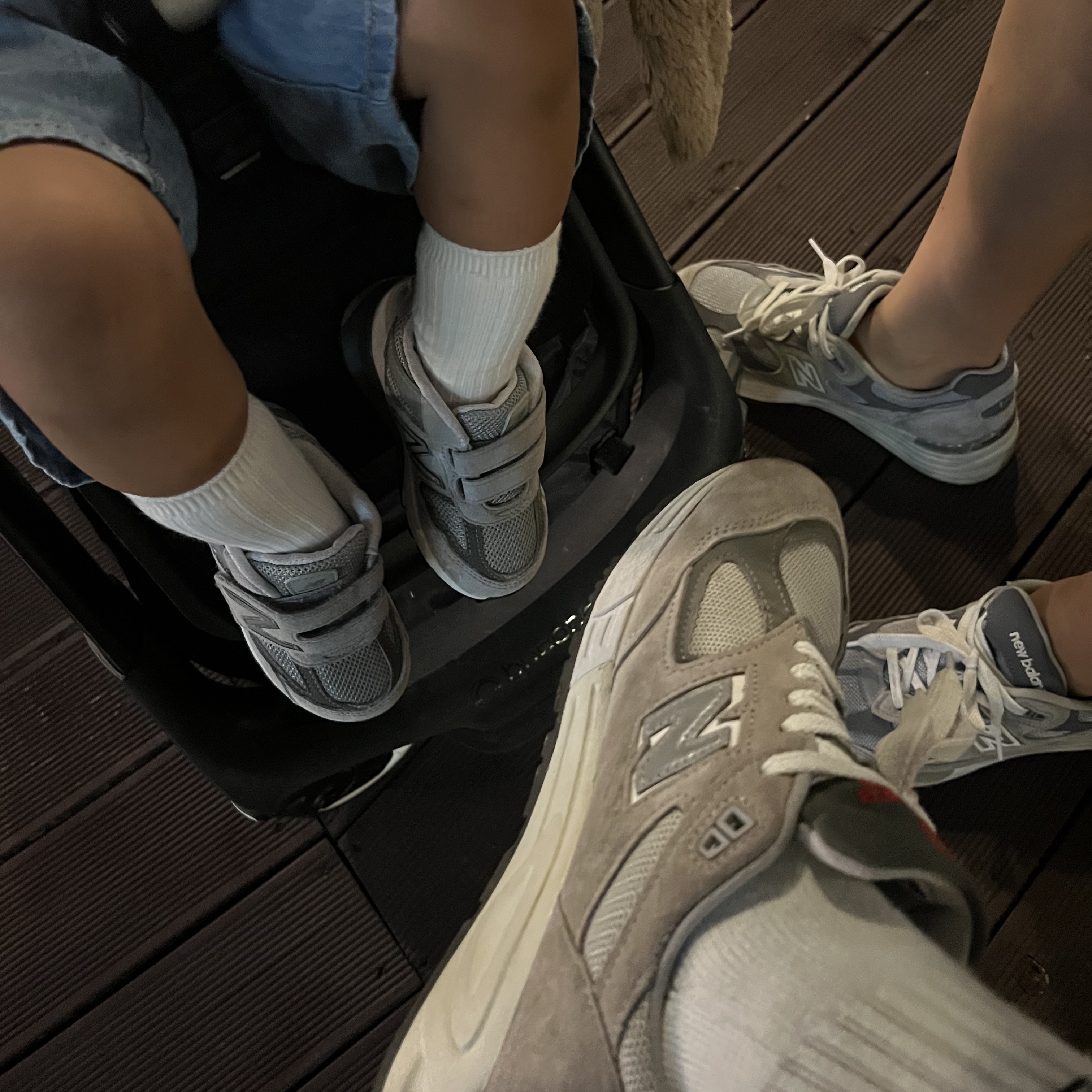 New Balance 990vs2 Made in USA Grey, New Balance 992 Made in USA Grey - D Standard 착용 스타일