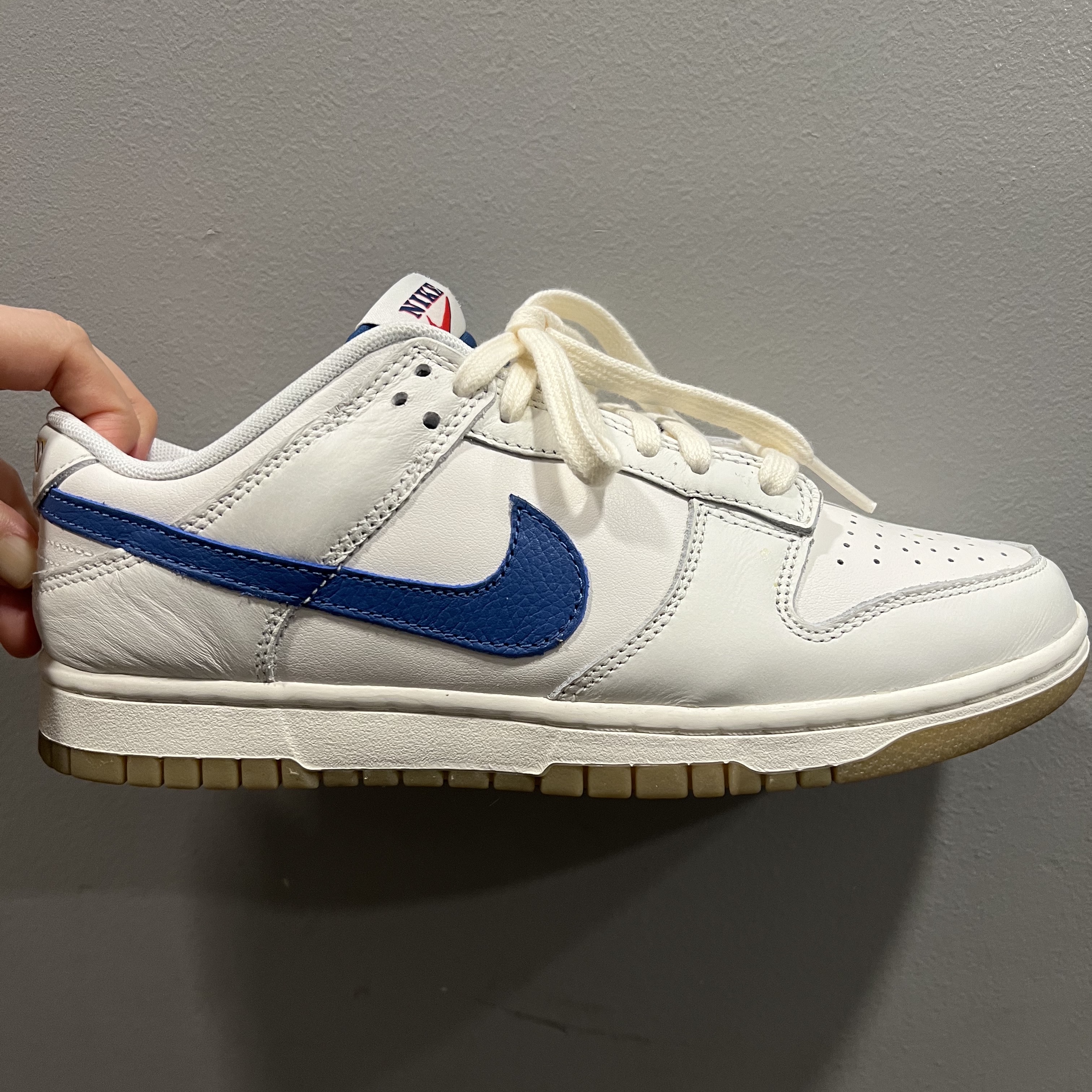 Nike Dunk Low SE Sail Dark Marina Blue 착용 스타일