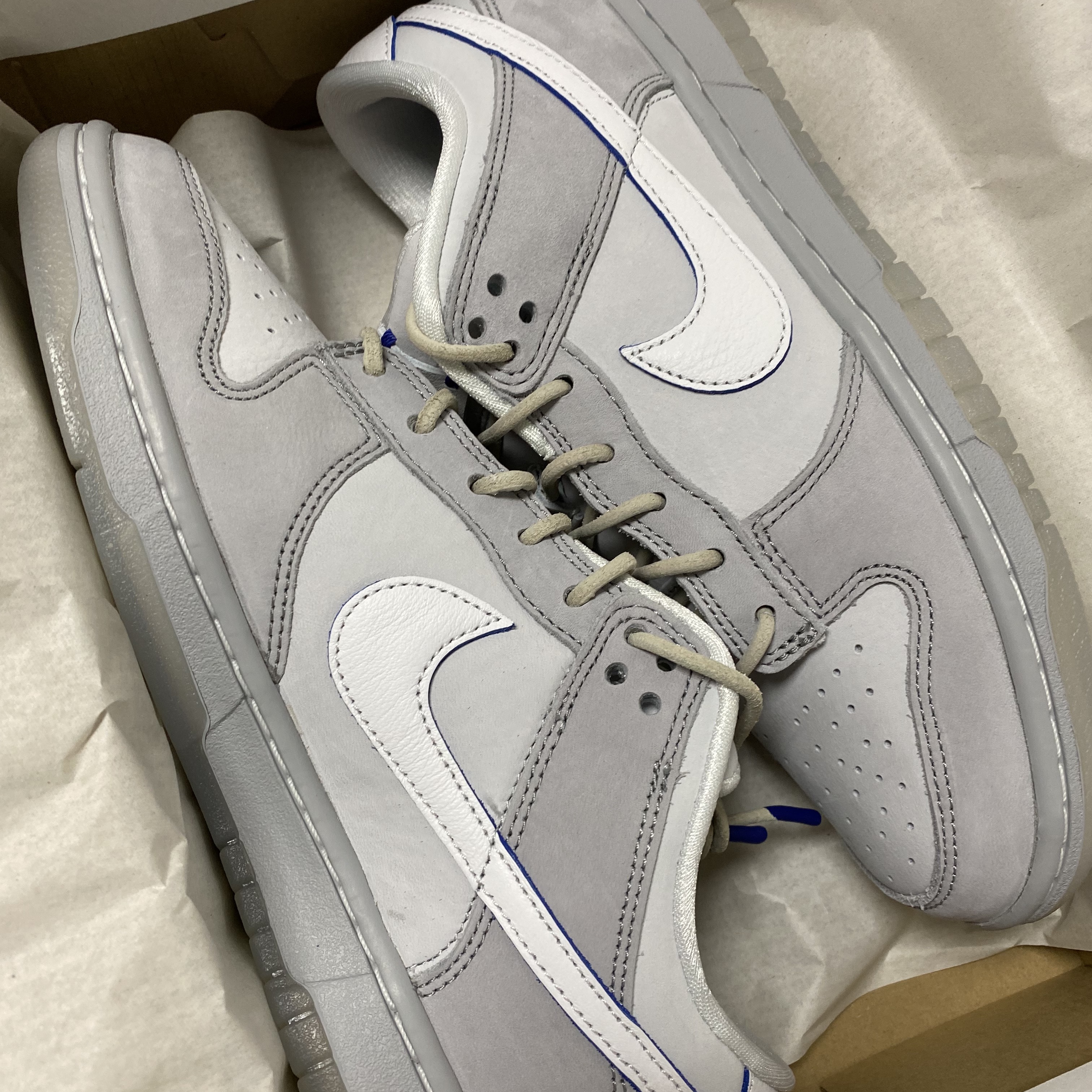 Nike Dunk Low Wolf Grey and Pure Platinum 착용 스타일 - 1
