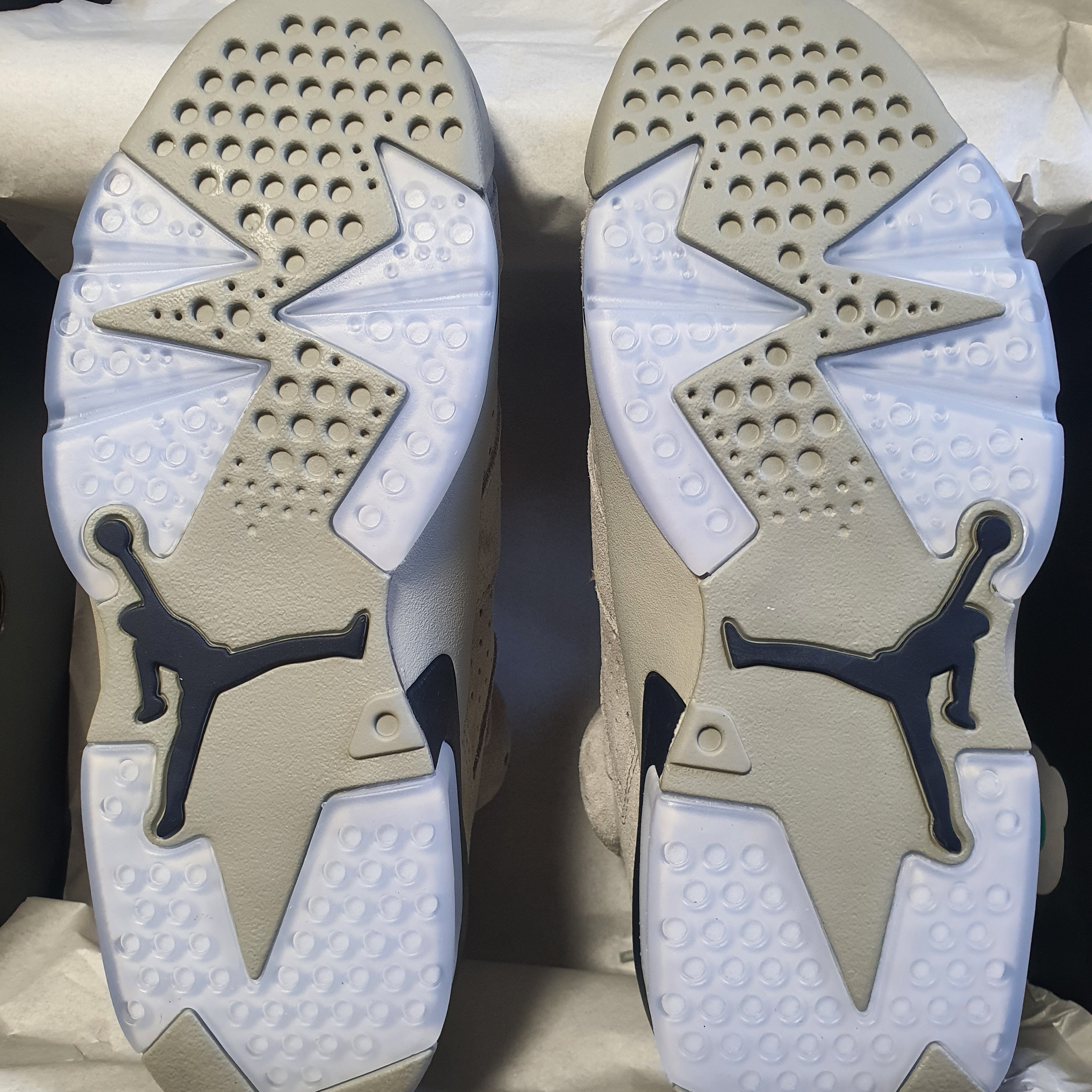 Jordan 6 Retro Magnet College Navy 착용 스타일 - 5
