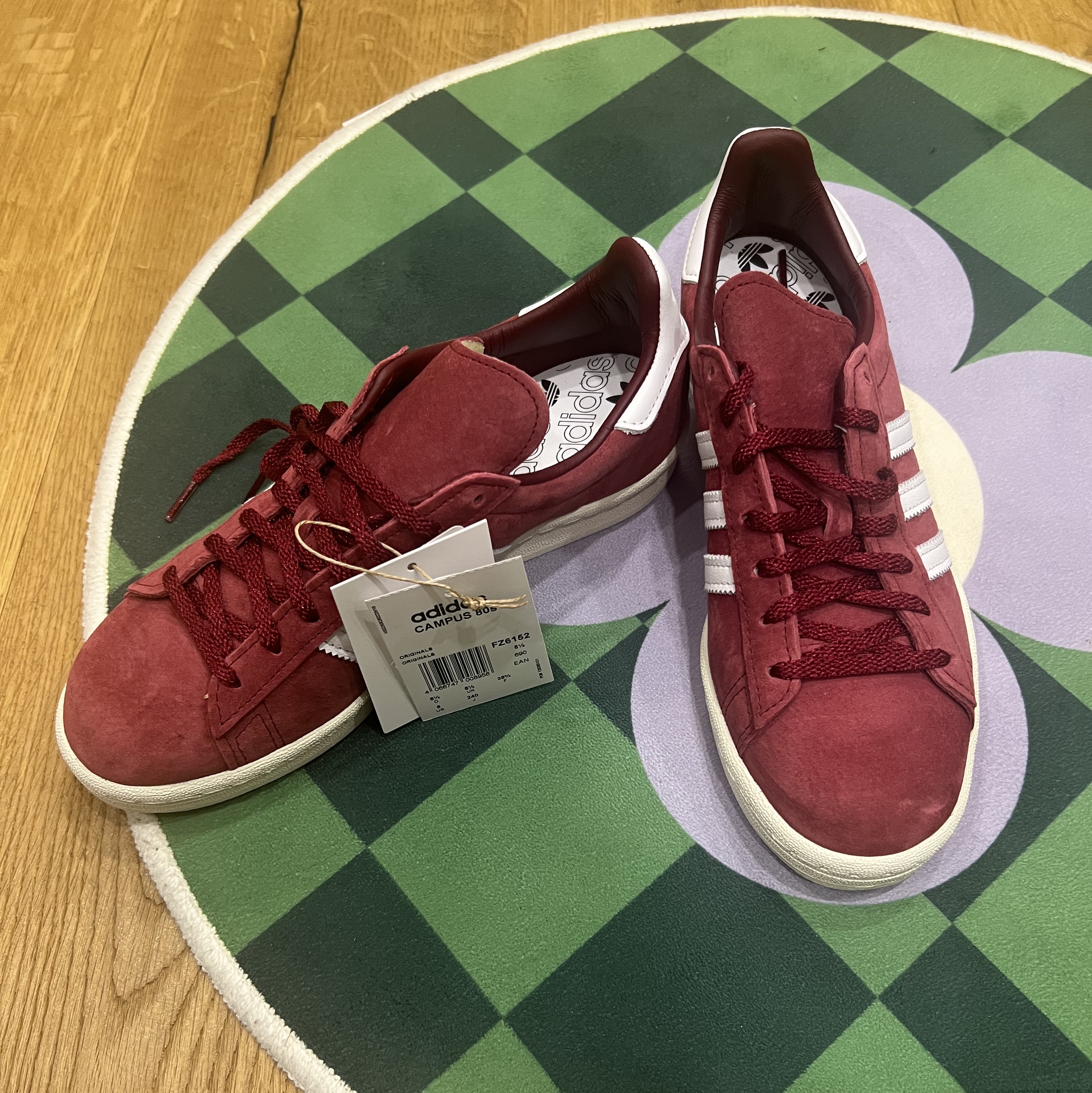 Adidas Campus Collegiate Burgundy 착용 스타일 - 1