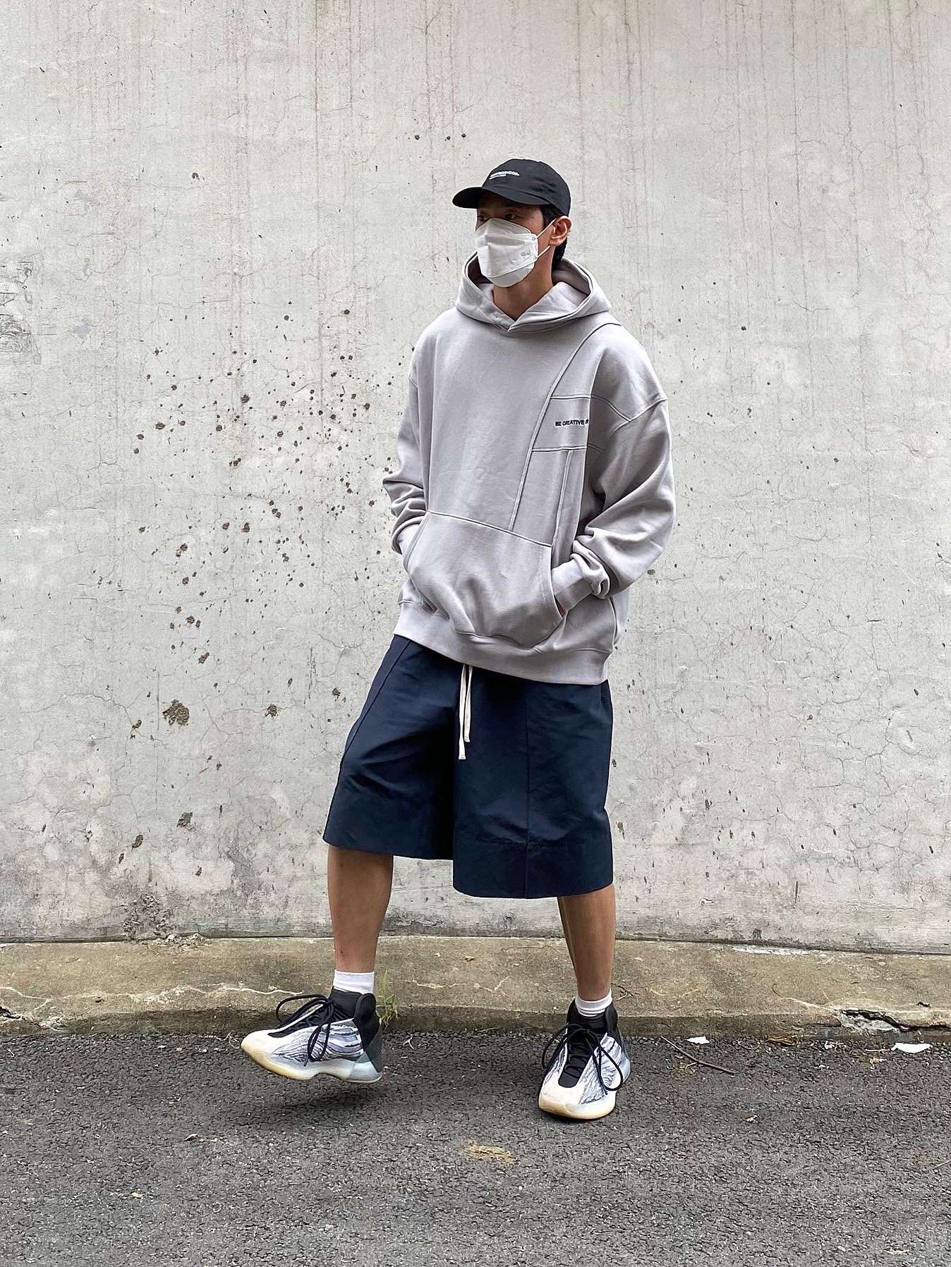 Adidas Yeezy QNTM Lifestyle 착용 스타일 - 4