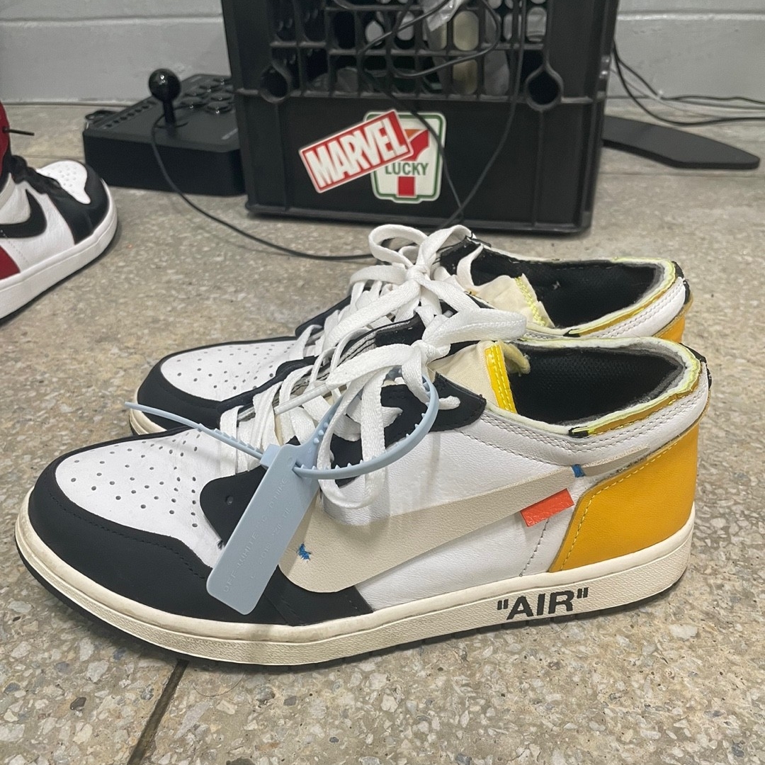 Jordan 1 Retro High OG Volt Gold 착용 스타일 - 2