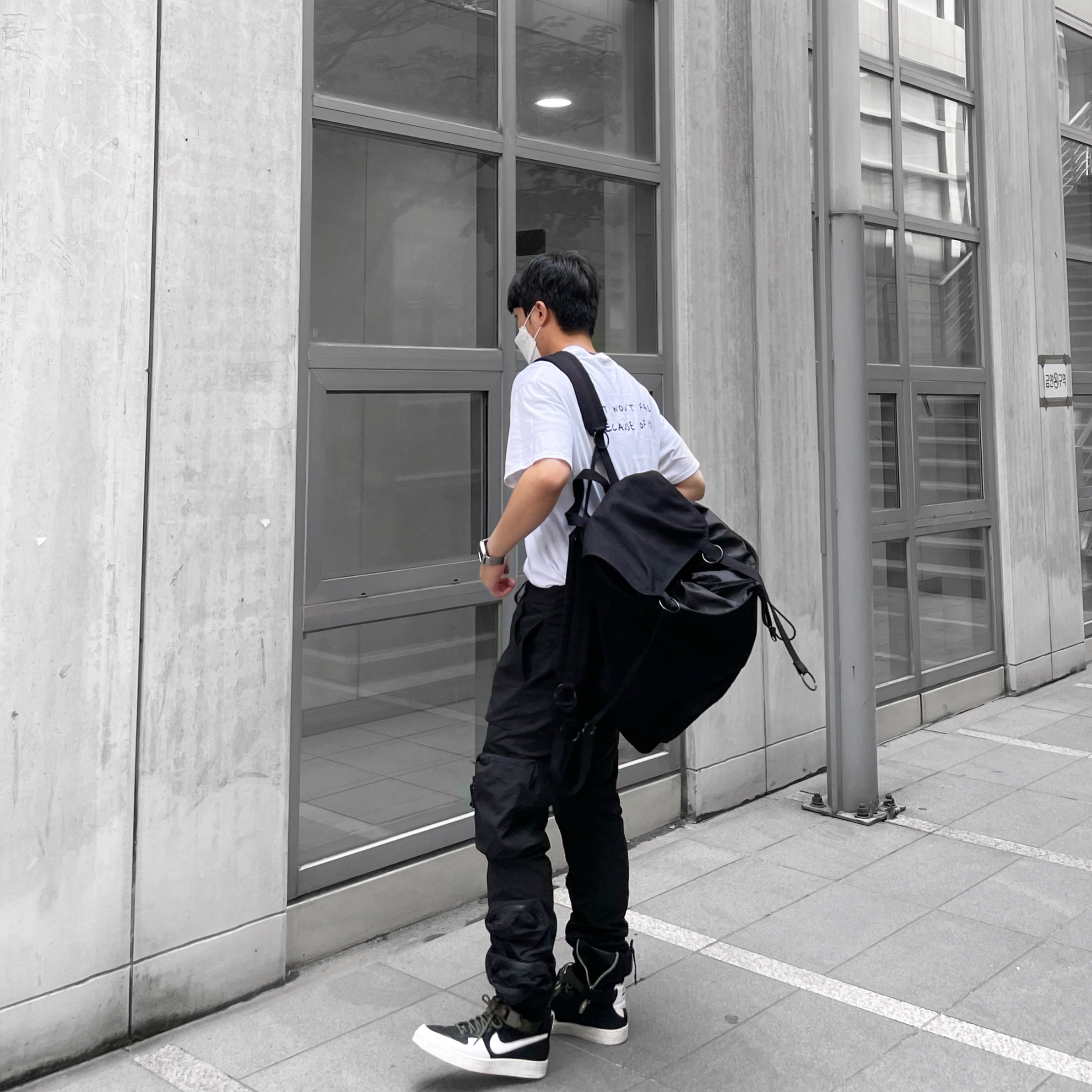 Nike x Acronym Air Force 1 Downtown High SP Black White 착용 스타일