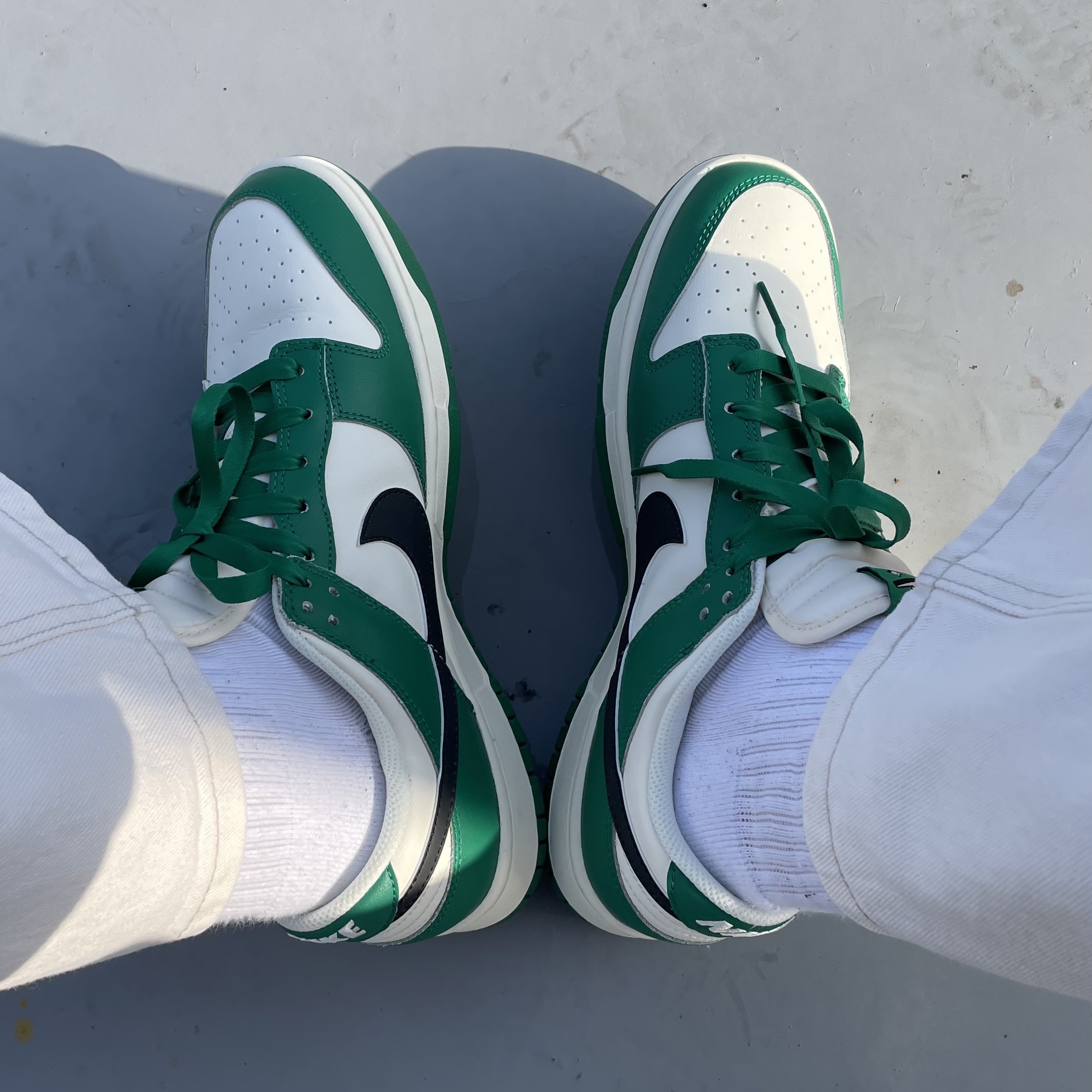 Nike Dunk Low Retro SE Jackpot Malachite 착용 스타일 - 1