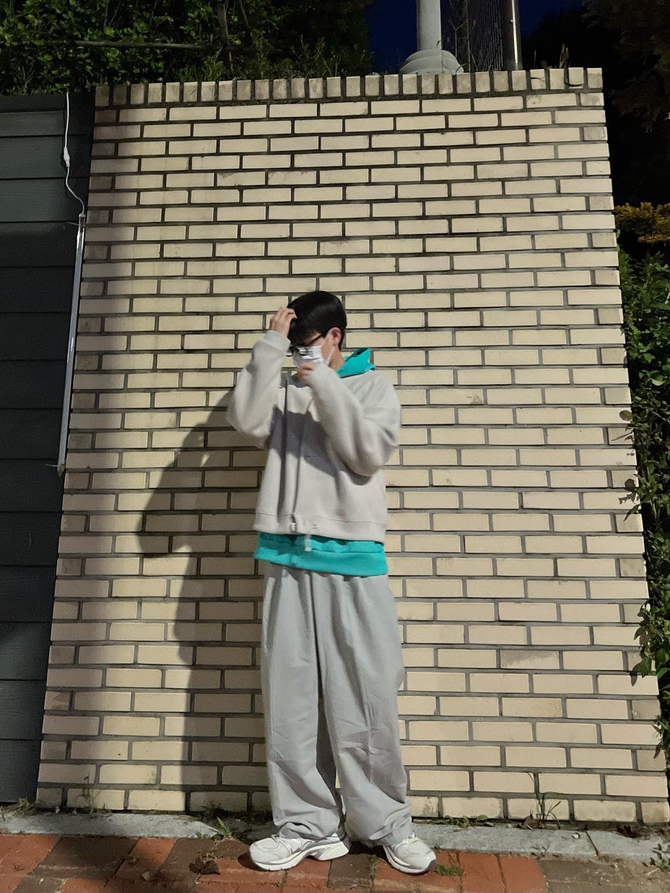 Reebok x Liful Premier Road Plus VI Chalk Grey 착용 스타일 - 3