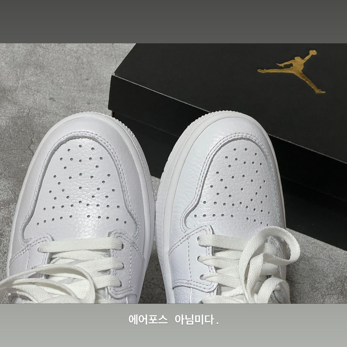 Jordan 1 Low Golf Triple White 착용 스타일 - 3