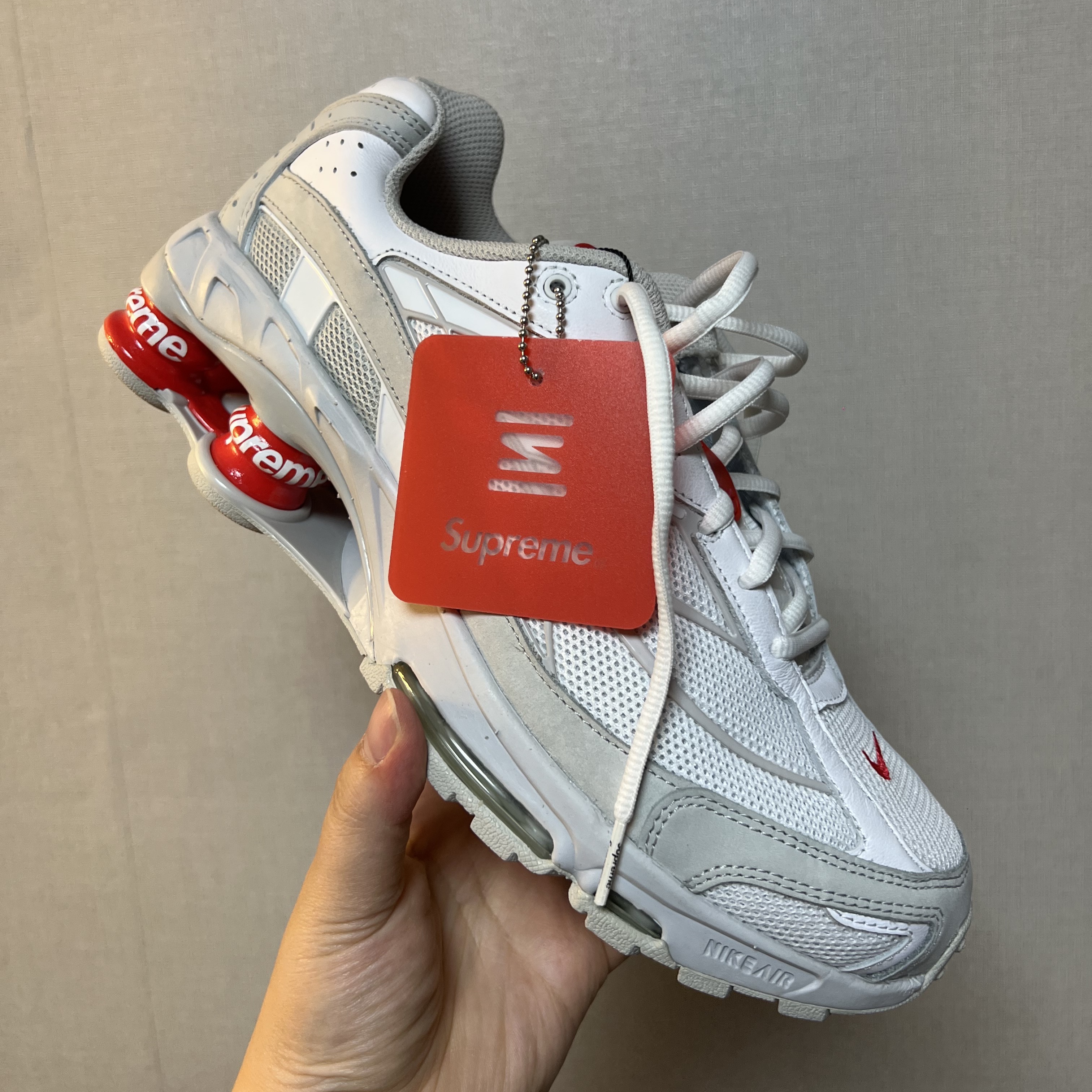 Nike x Supreme Shox Ride 2 SP White 착용 스타일