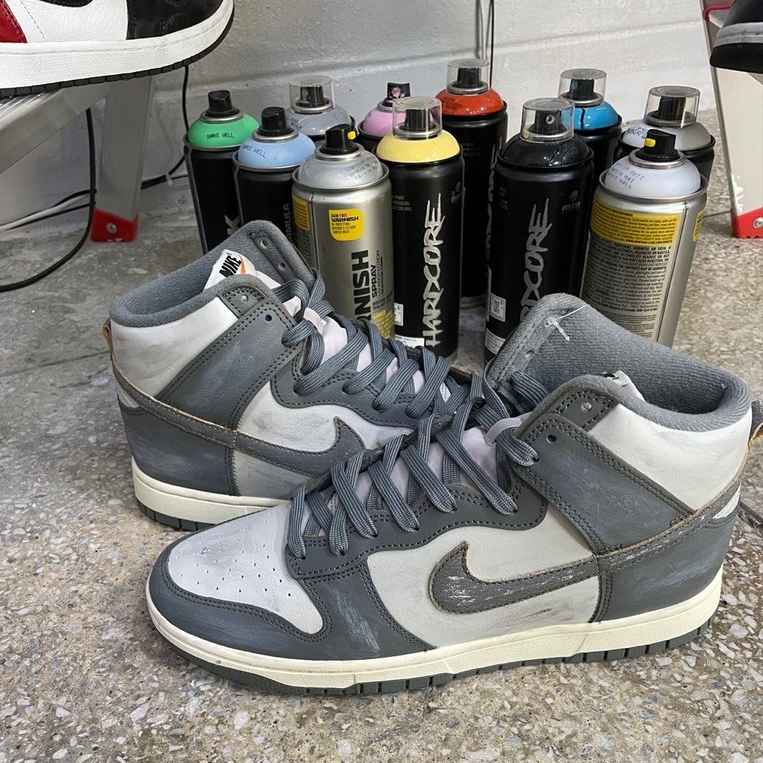 Nike Dunk High Retro SE VNTG Light Bone 착용 스타일 - 2