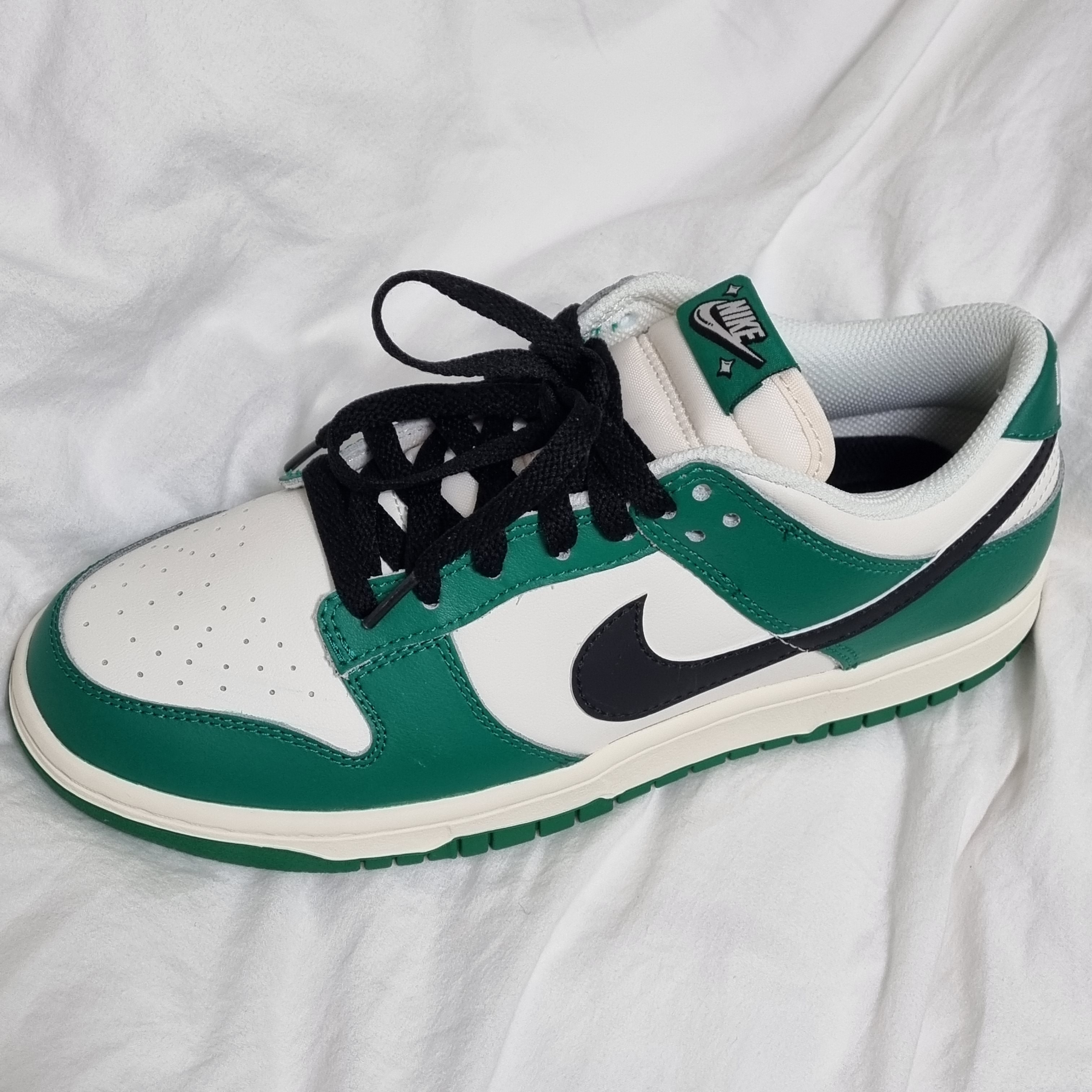 Nike Dunk Low Retro SE Jackpot Malachite 착용 스타일