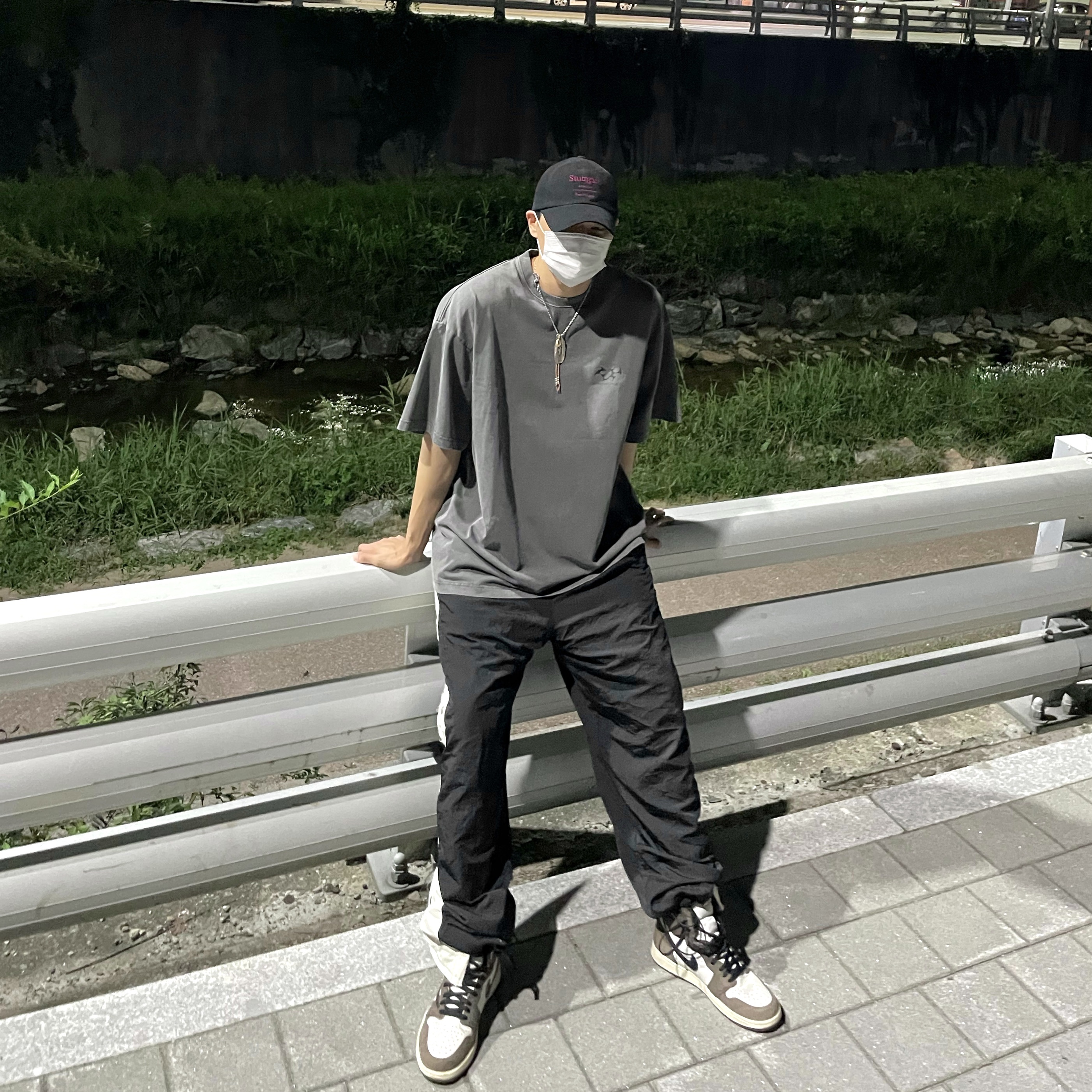 Jordan 1 x Travis Scott Retro High OG SP Mocha 착용 스타일