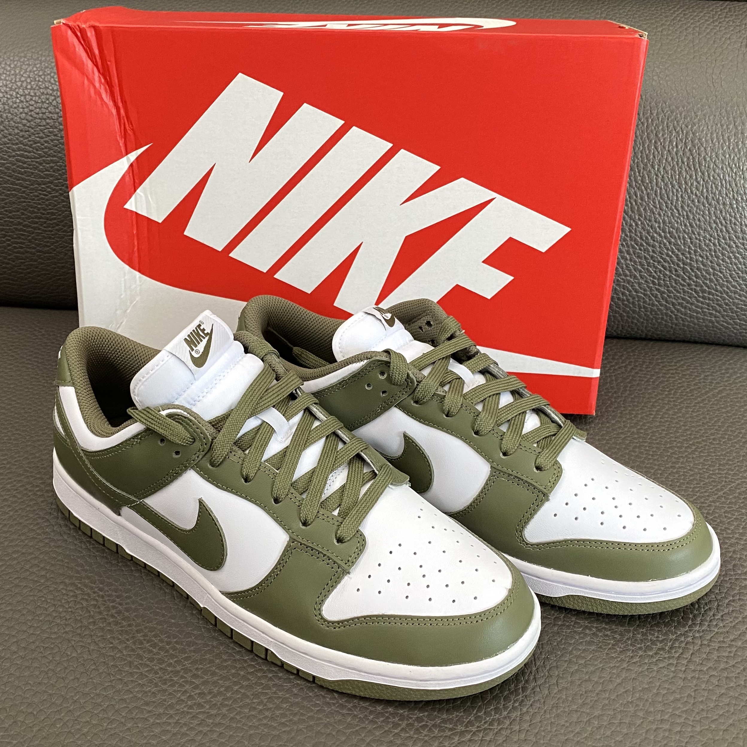 (W) Nike Dunk Low Medium Olive 착용 스타일
