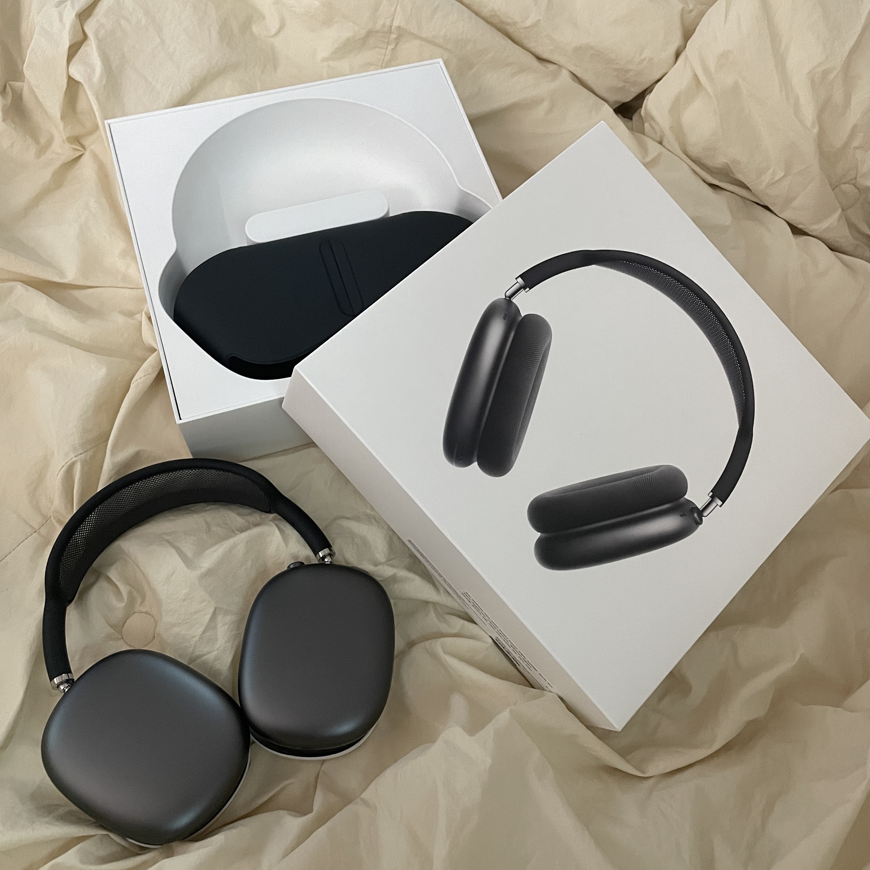 Apple AirPods Max Lightning Space Gray (Korean Ver.) 착용 스타일