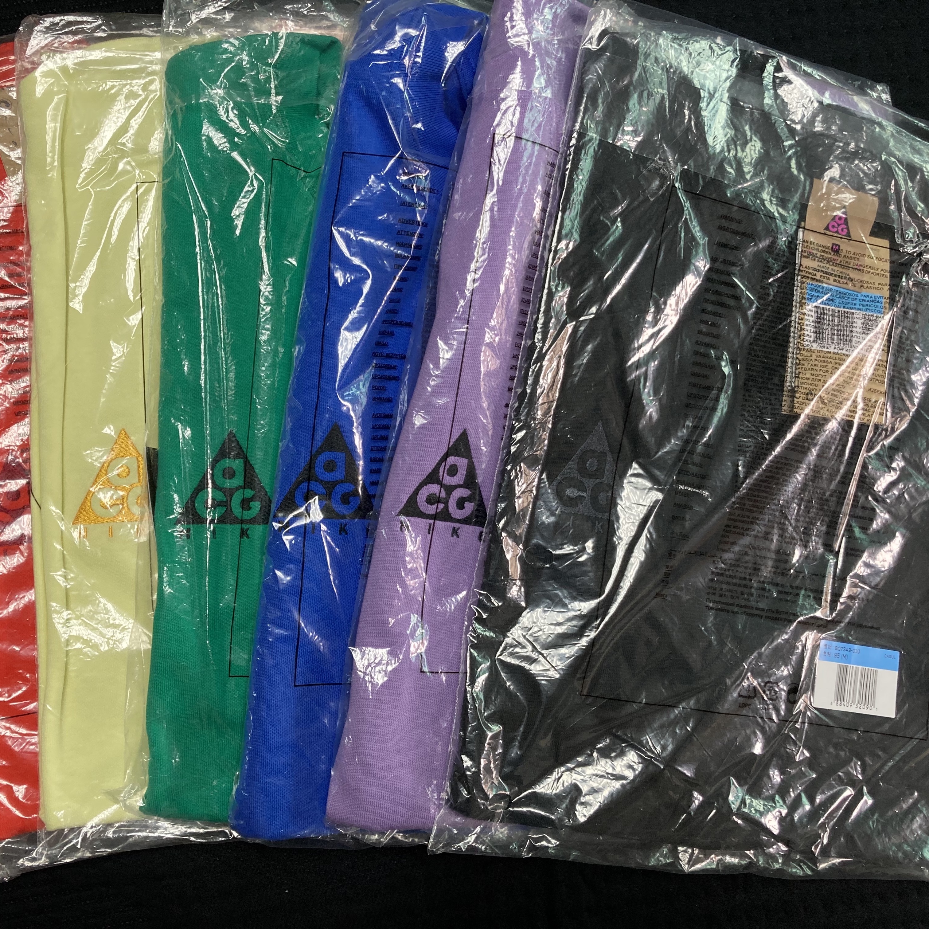 Nike ACG Logo T-Shirt Lucid Green - Asia, Nike M NRG ACG T-Shirt University Red - Asia 착용 스타일