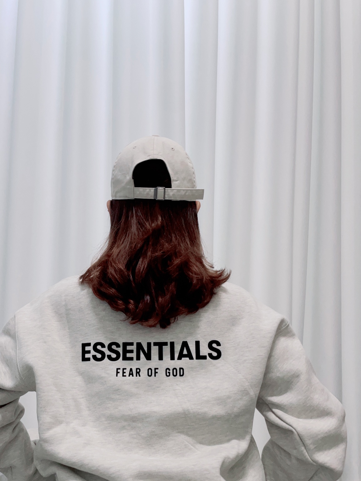 (Kids) Essentials The Core Collection Sweatshorts Light Oatmeal, (Kids) Essentials The Core Collection Sweatshirt Light Oatmeal 착용 스타일 - 3