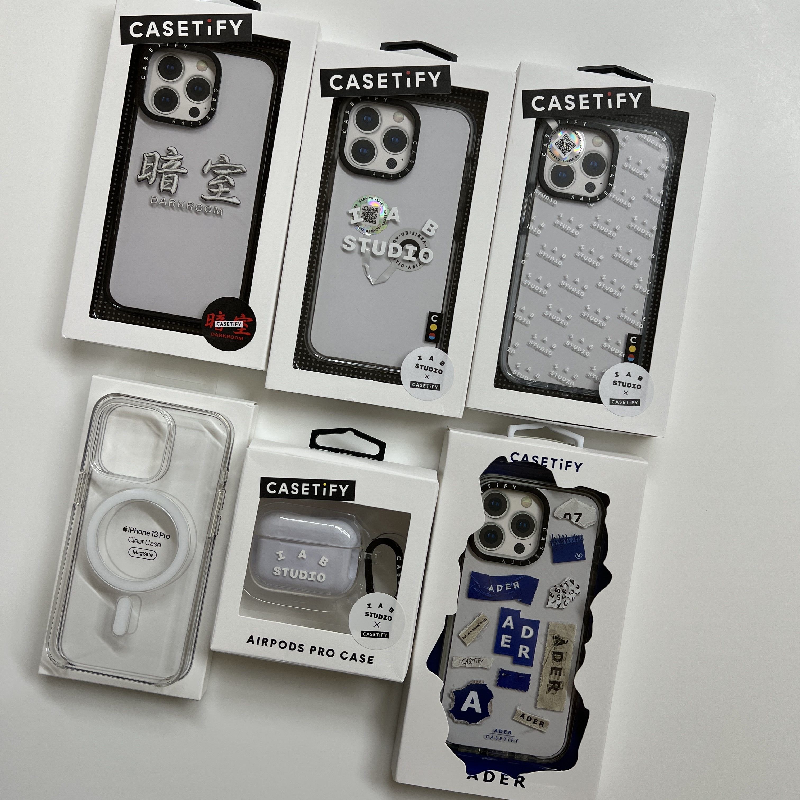 Casetify x IAB Studio Single White Logo AirPods Pro Case Clear, Casetify x Ader Error Ader Sticker iPhone Case 착용 스타일