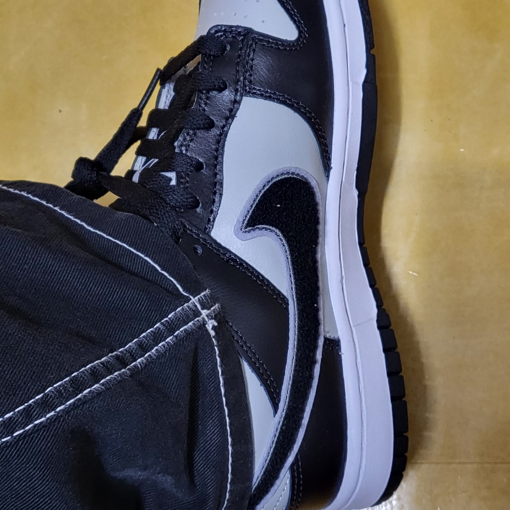 Nike Dunk Low Retro Grey Fog Black 착용 스타일 - 2