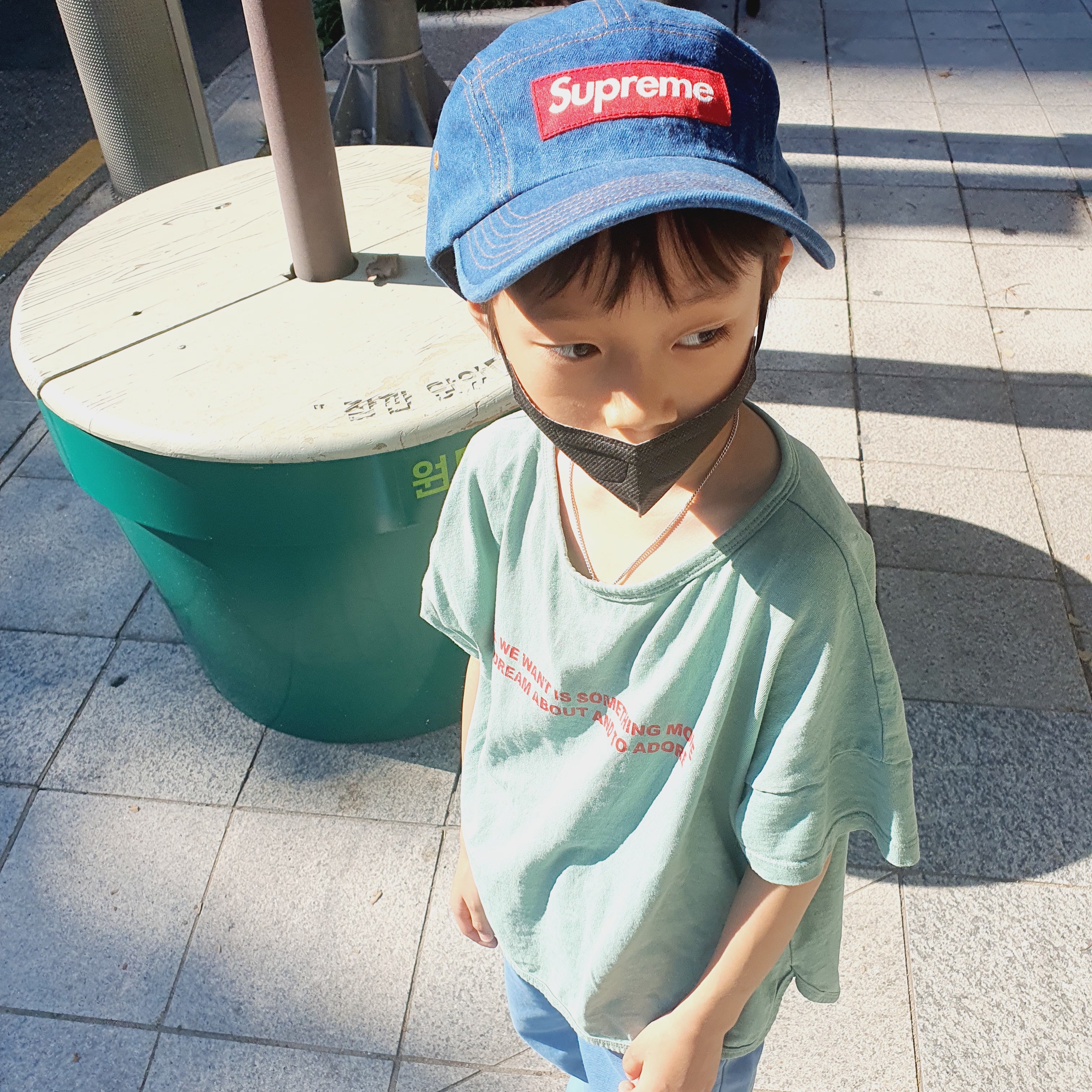 Supreme Washed Chino Twill Camp Cap Denim - 22FW 착용 스타일 - 1