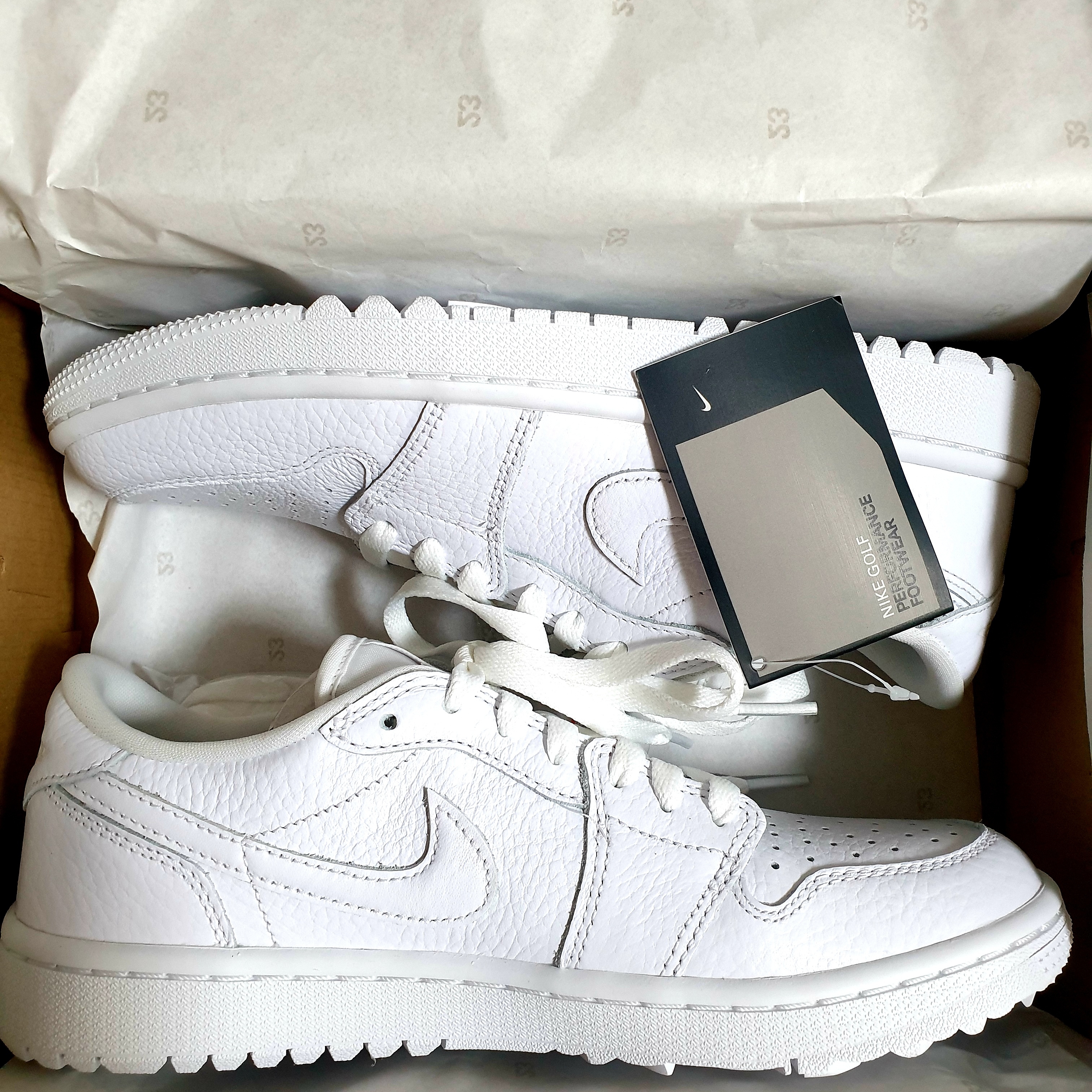 Jordan 1 Low Golf Triple White 착용 스타일