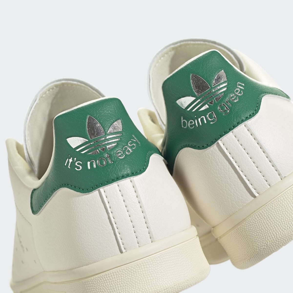 Adidas x Disney Stan Smith I Am Groot, Adidas x Disney Stan Smith Kermit The Frog Green 착용 스타일 - 4