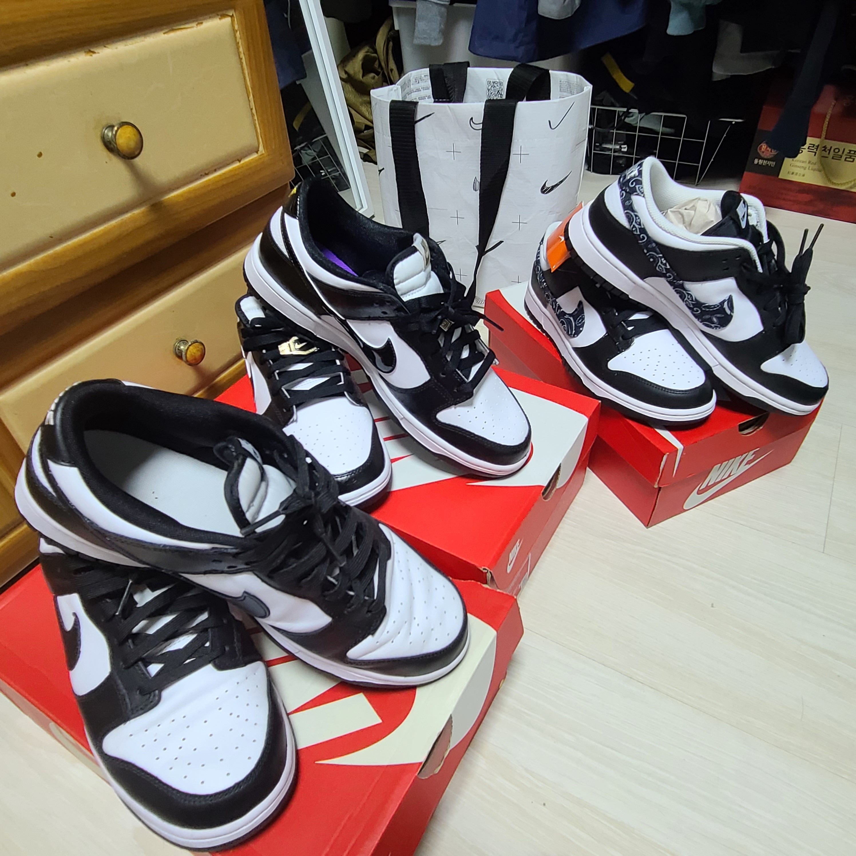 Nike Dunk Low Retro Black, Nike Dunk Low Retro SE Black 착용 스타일 - 2