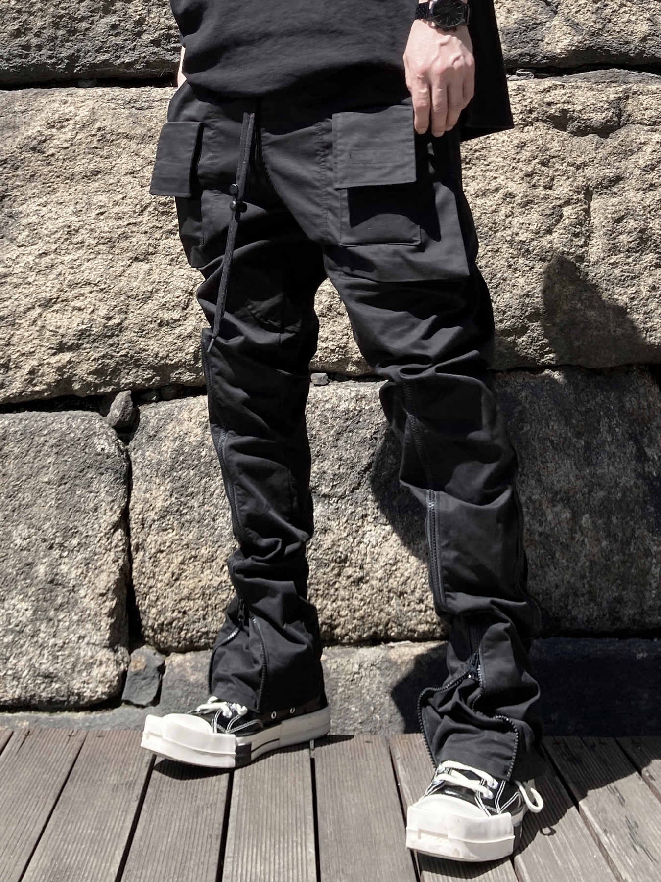 Converse x Drkshdw Turbodrk Chuck 70 Hi Black Lacquered Denim 착용 스타일 - 5